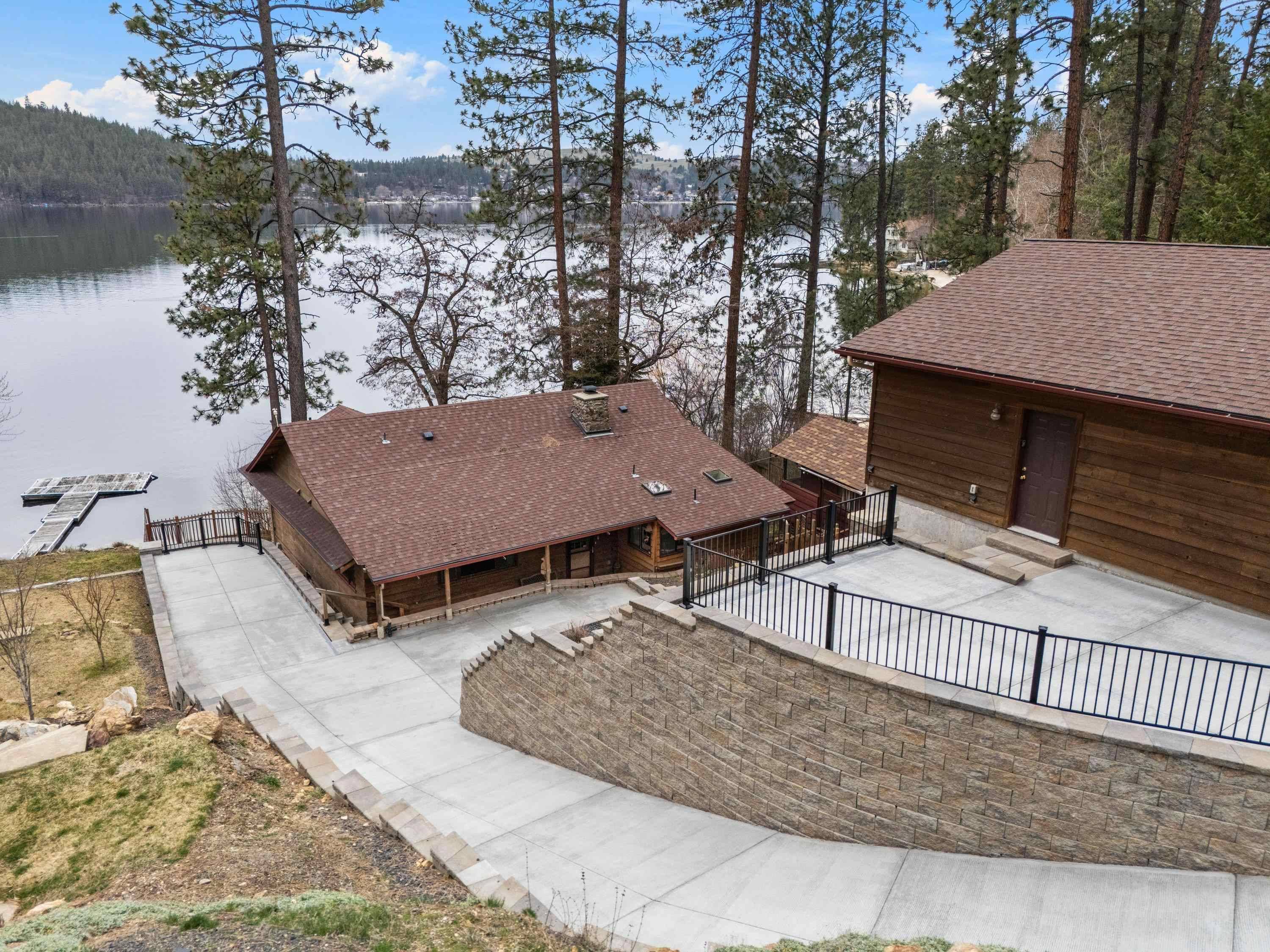 1314 S Lakeside Rd, Liberty Lake, WA 99019
