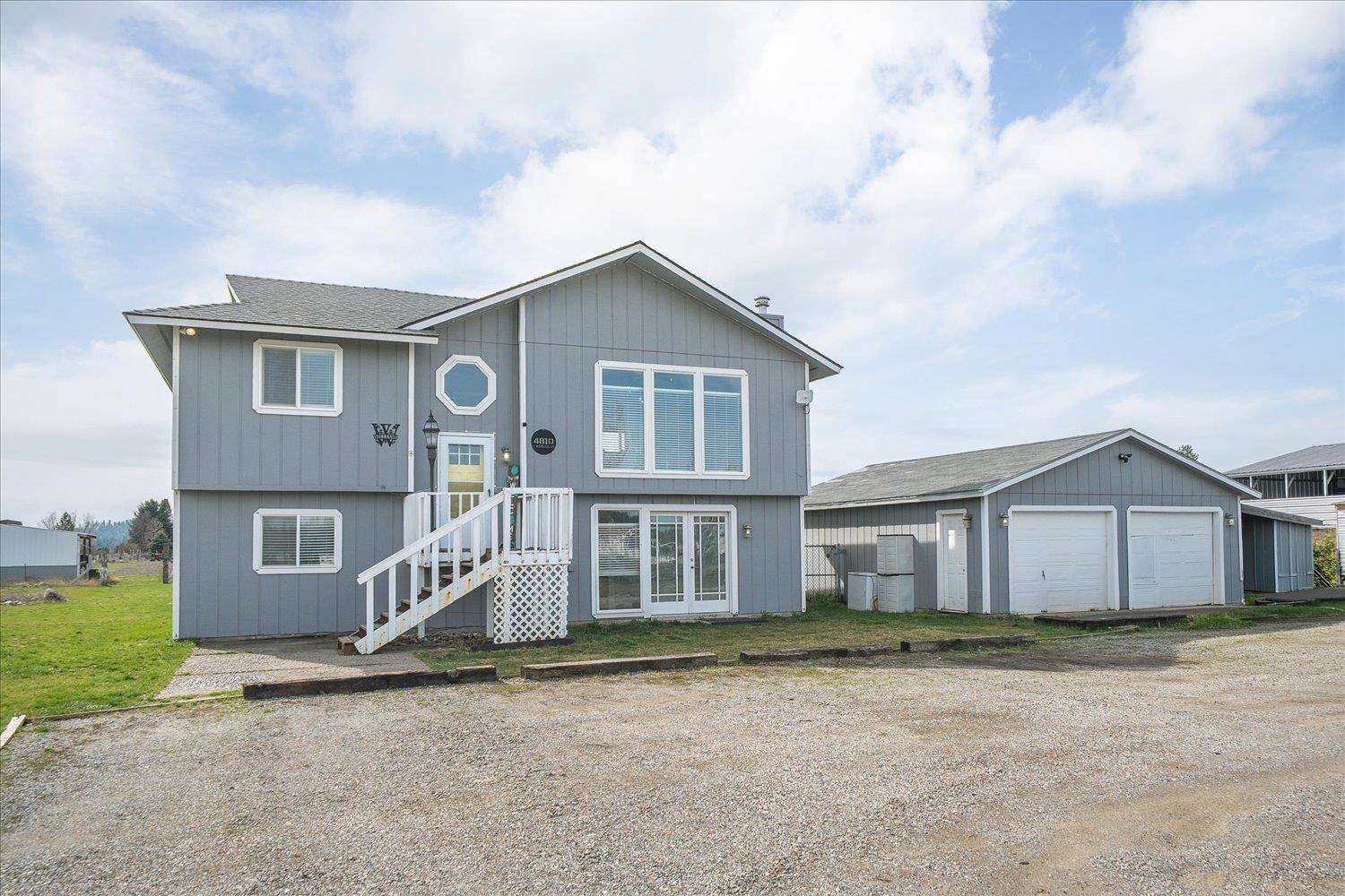 4810 E Big Meadows Rd, Chattaroy, WA 99003