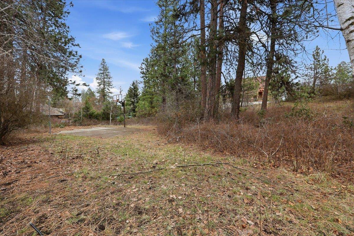 1835 E Pinecrest Rd, Spokane, WA 99203