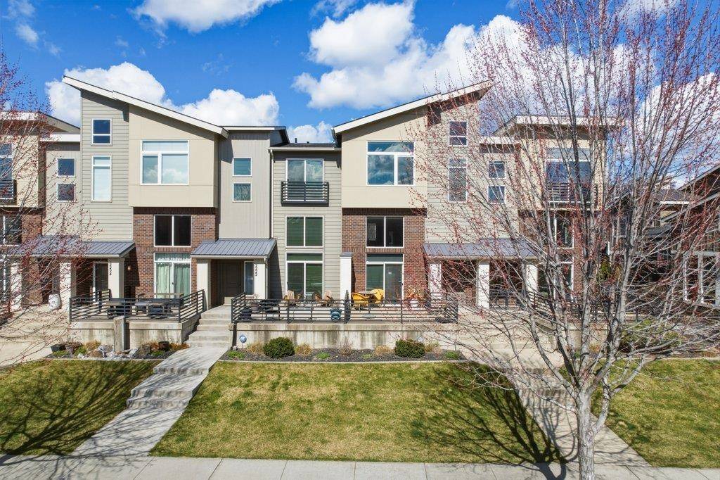 2220 W Summit Pkwy, Spokane, WA 99201