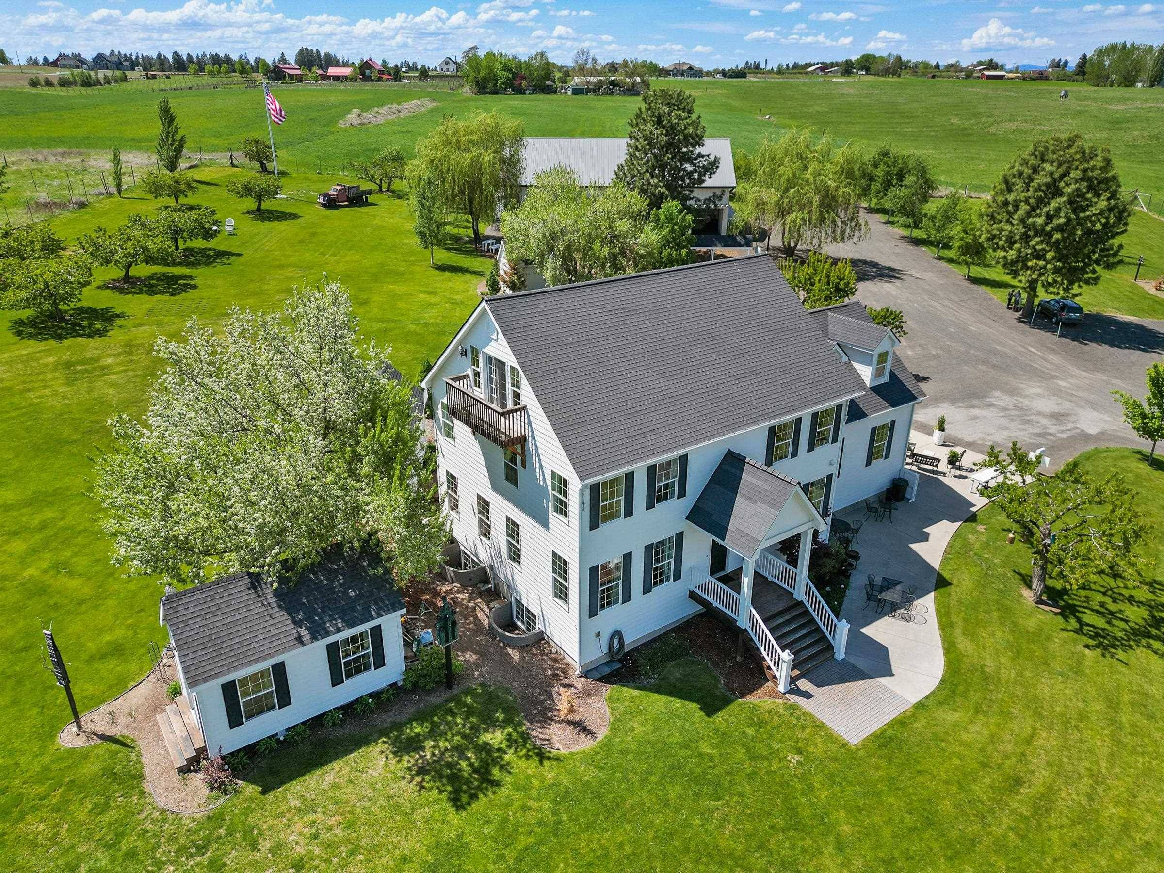 17911 N Day Mount Spokane Rd, Mead, WA 99021