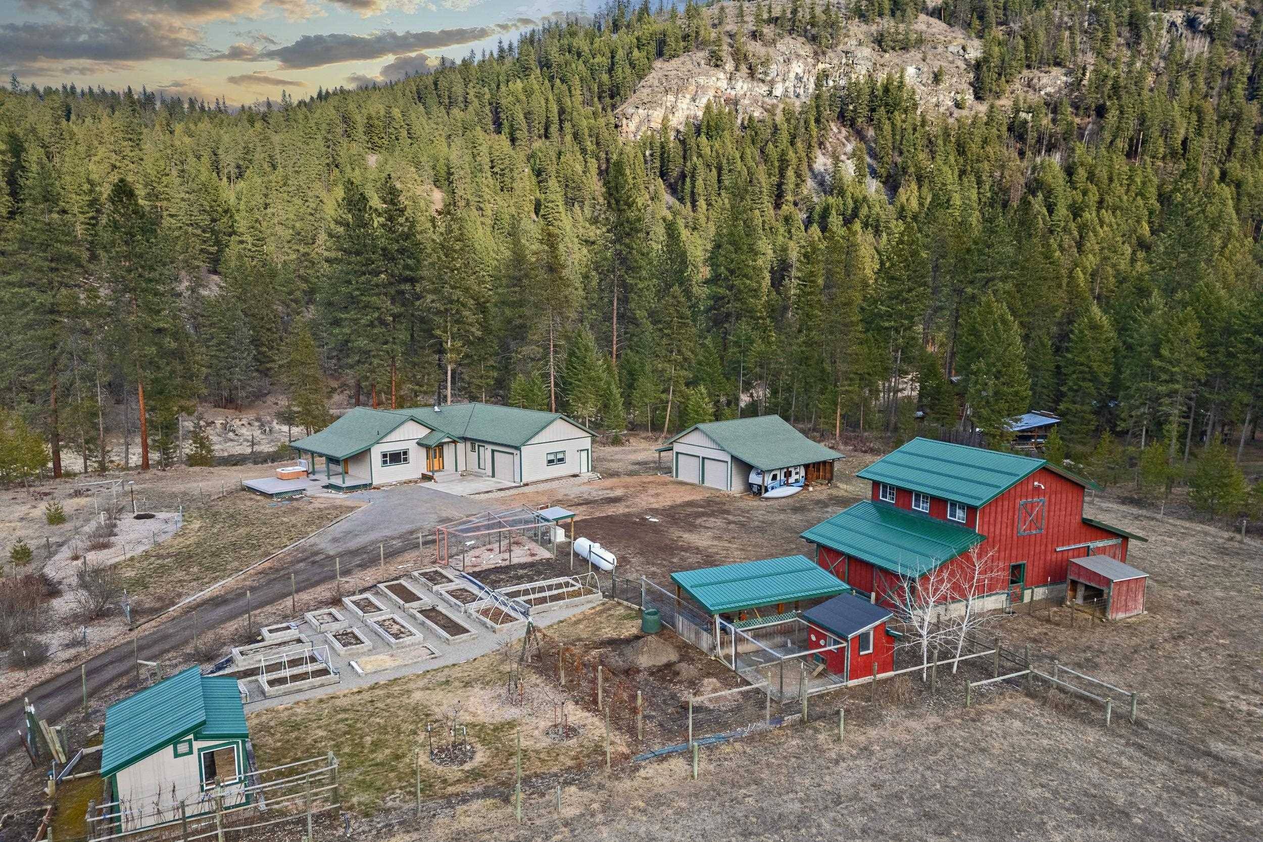 40 First Thought LOOP, Kettle Falls, WA 99141