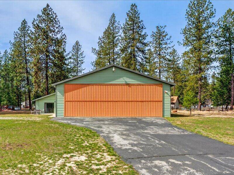 147 Richmond Ln, Chewelah, WA 99109