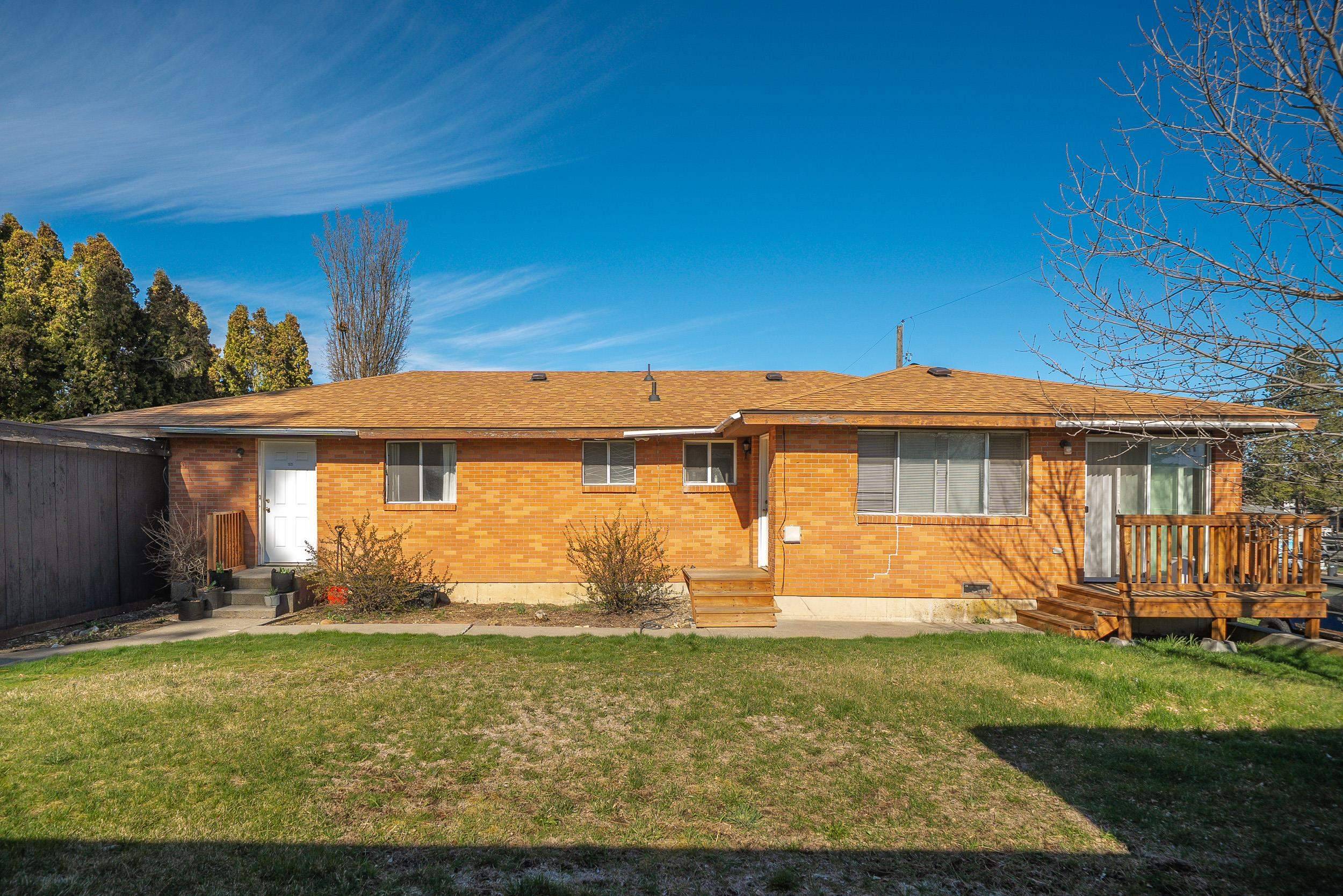 1521 4th St, Cheney, WA 99004