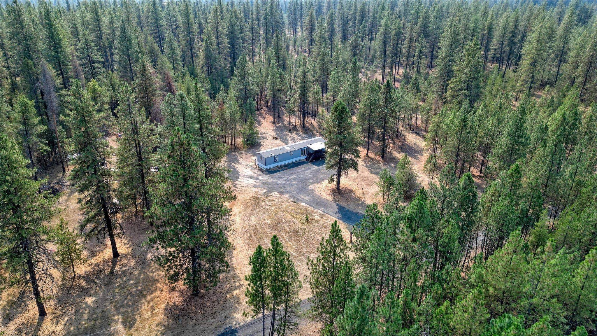 27904 N Hardesty Rd, Chattaroy, WA 99003