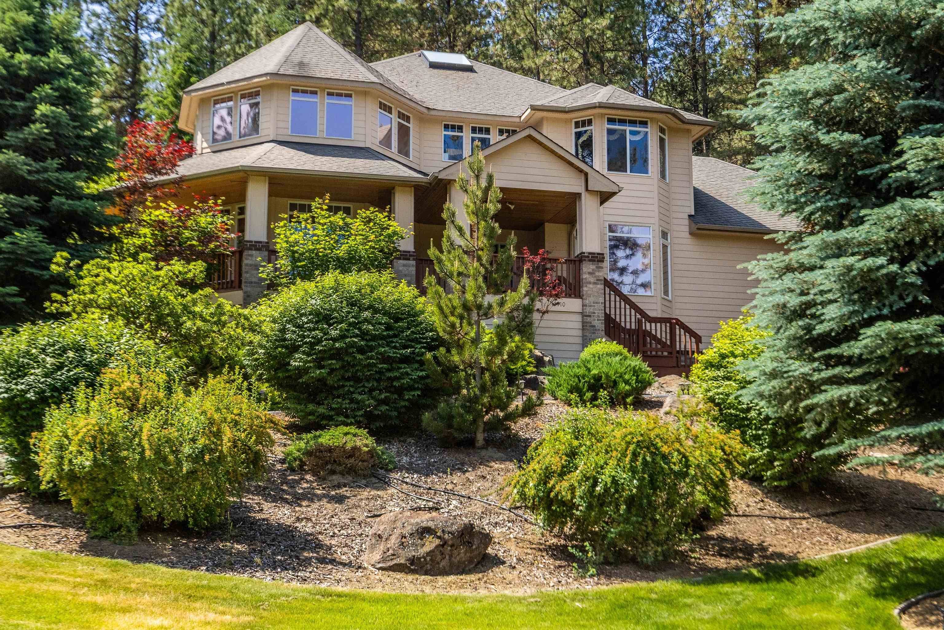 12910 S Fairway Ridge Ln, Spokane, WA 99224