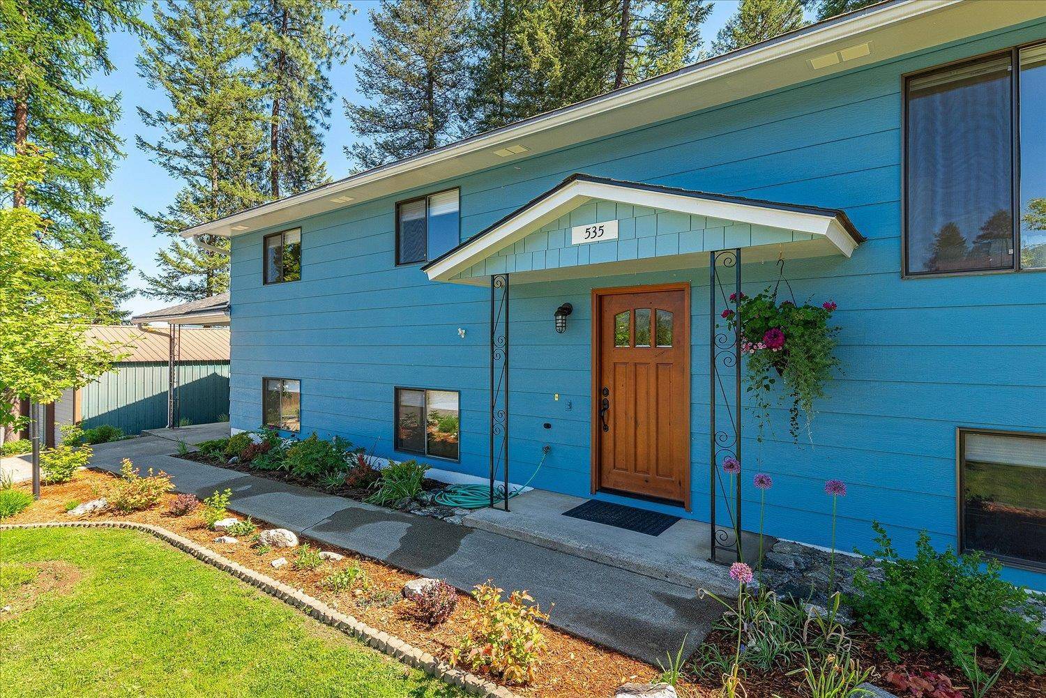 535 W Ash St, Newport, WA 99156