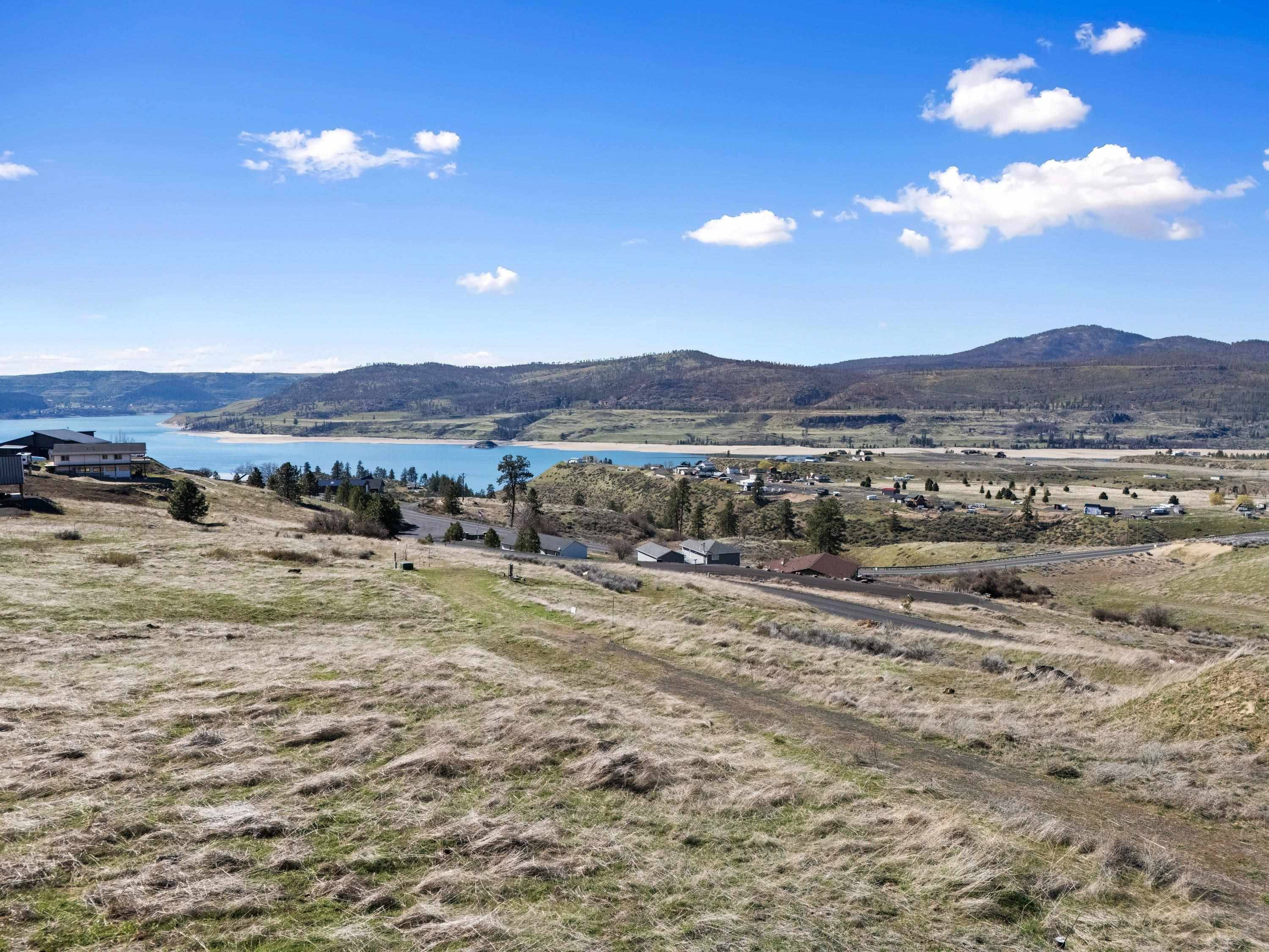 41025-41035 Scenic Dr. N, Seven Bays, WA 99122