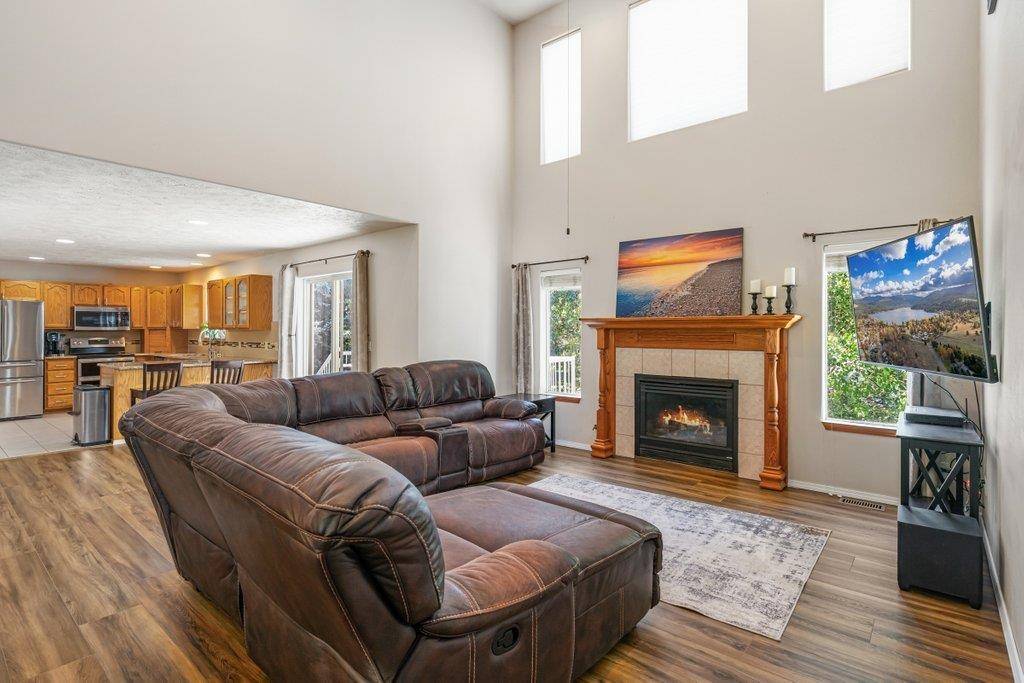 4810 S Stark Ln, Spokane Valley, WA 99206
