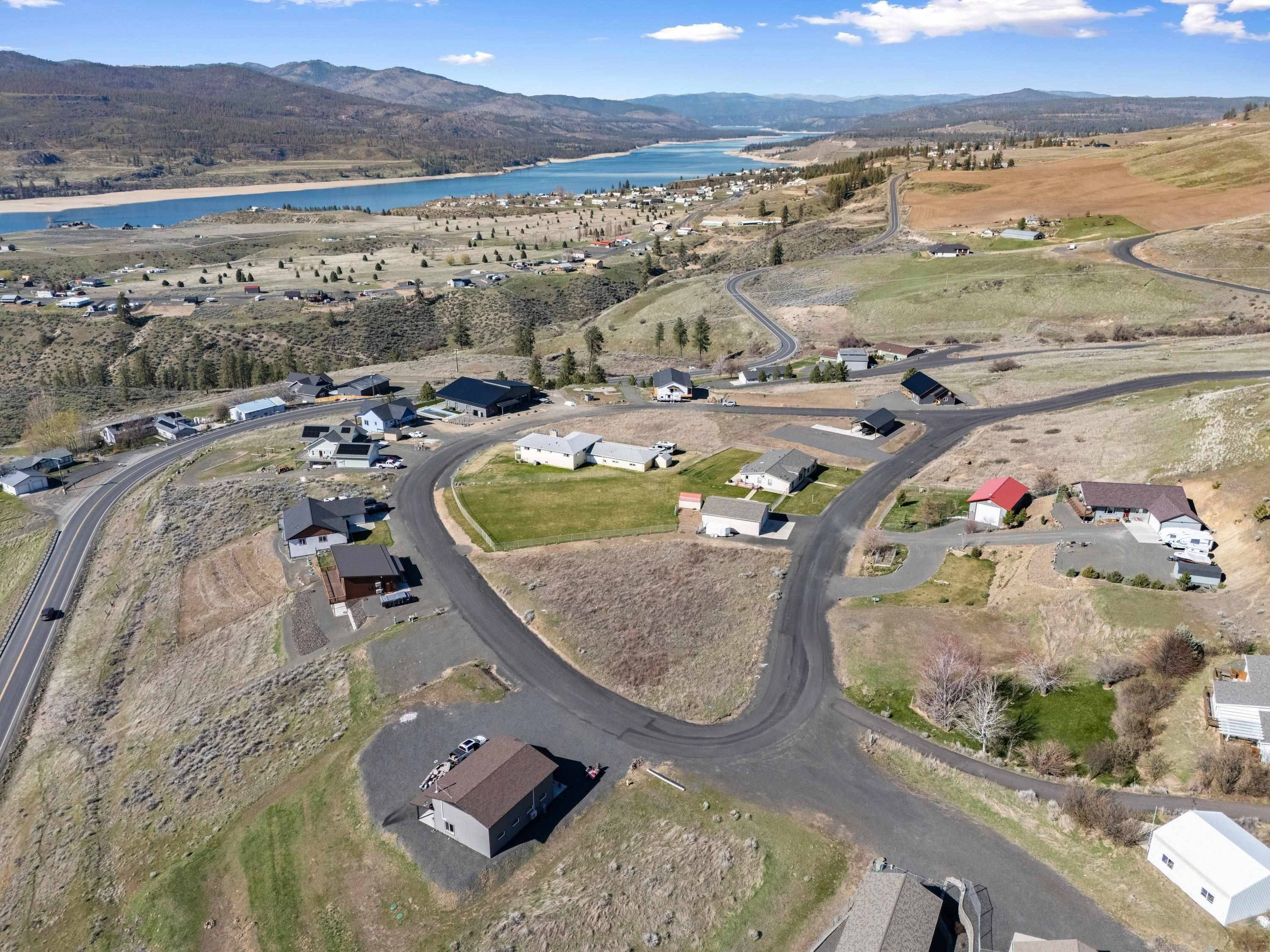 40861 Hillside Dr N, Davenport, WA 99122