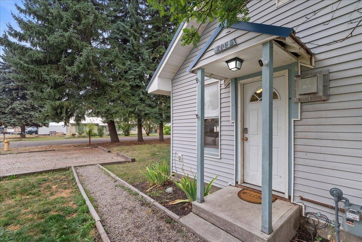 208 S VICTORIA St, Chewelah, WA 99109