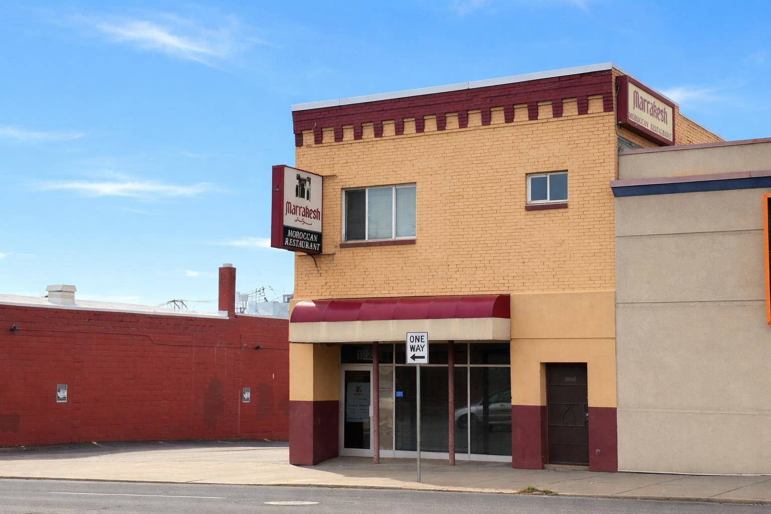 1227 N Division St, Spokane, WA 99202