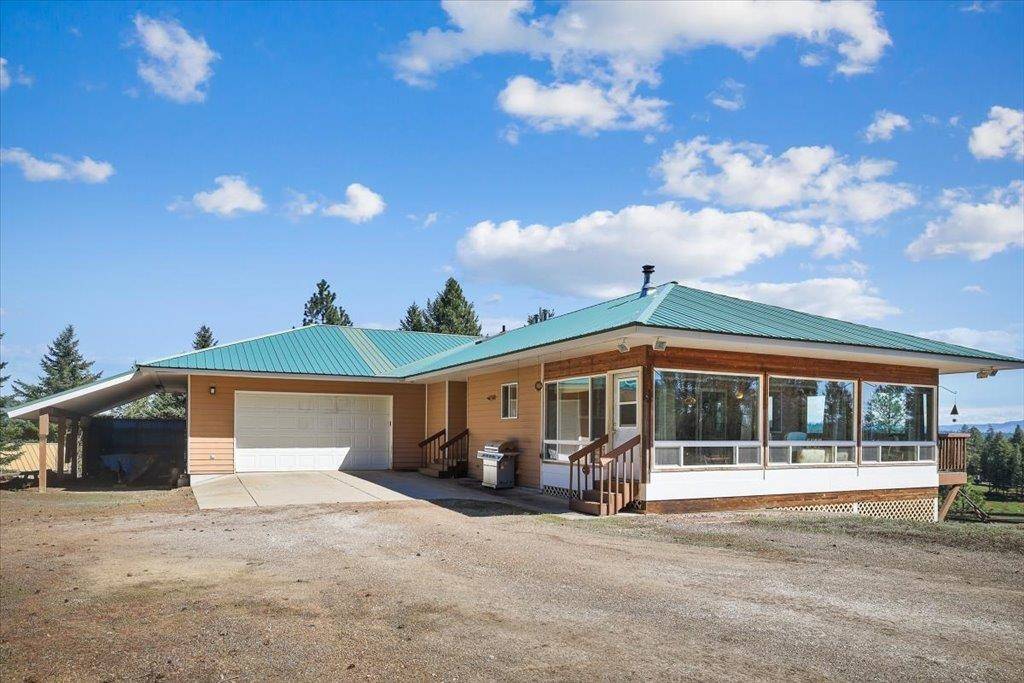 1876 Horseshoe Lake Rd, Deer Park, WA 99006
