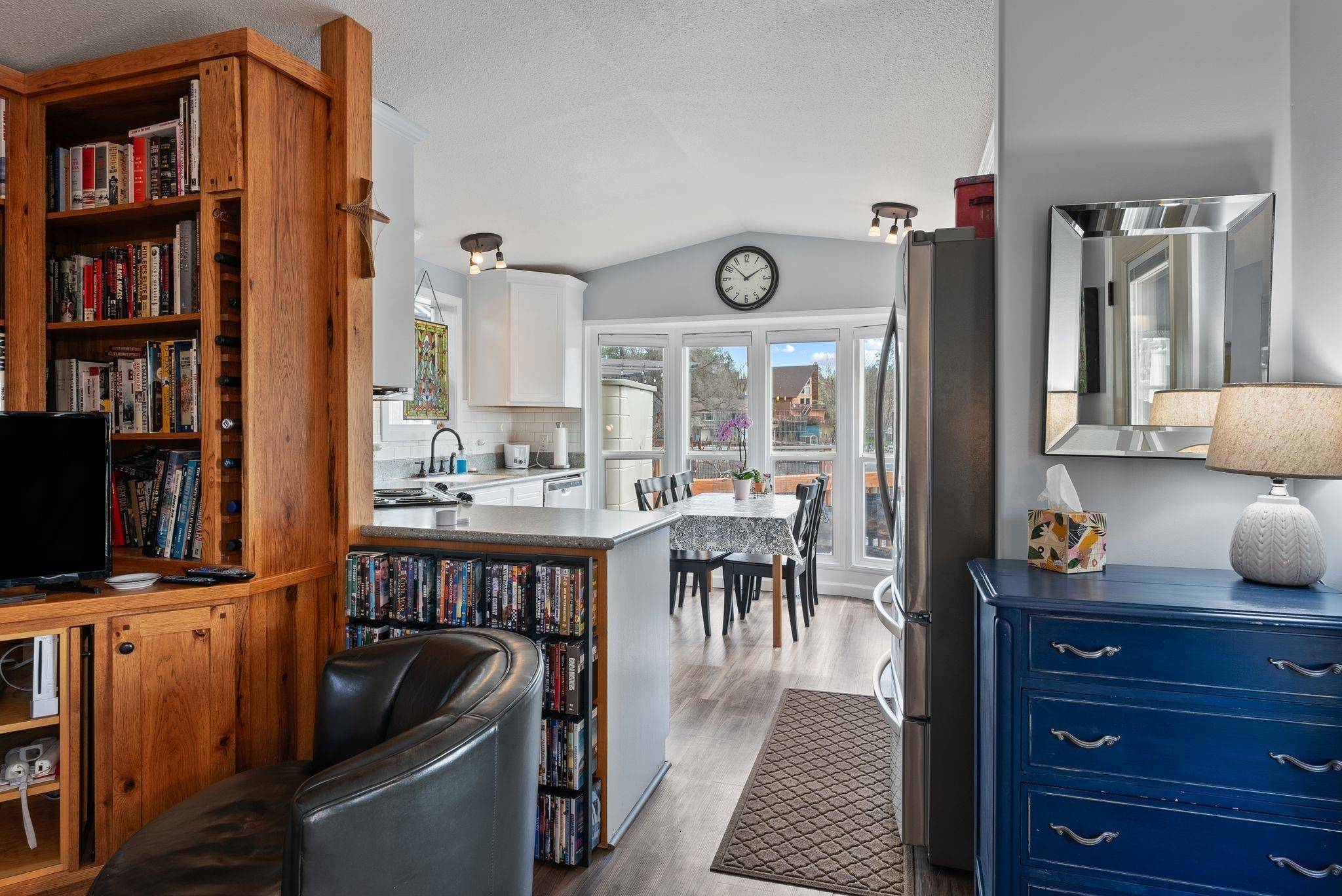 18617 W Williams Lake Rd #10, Cheney, WA 99004