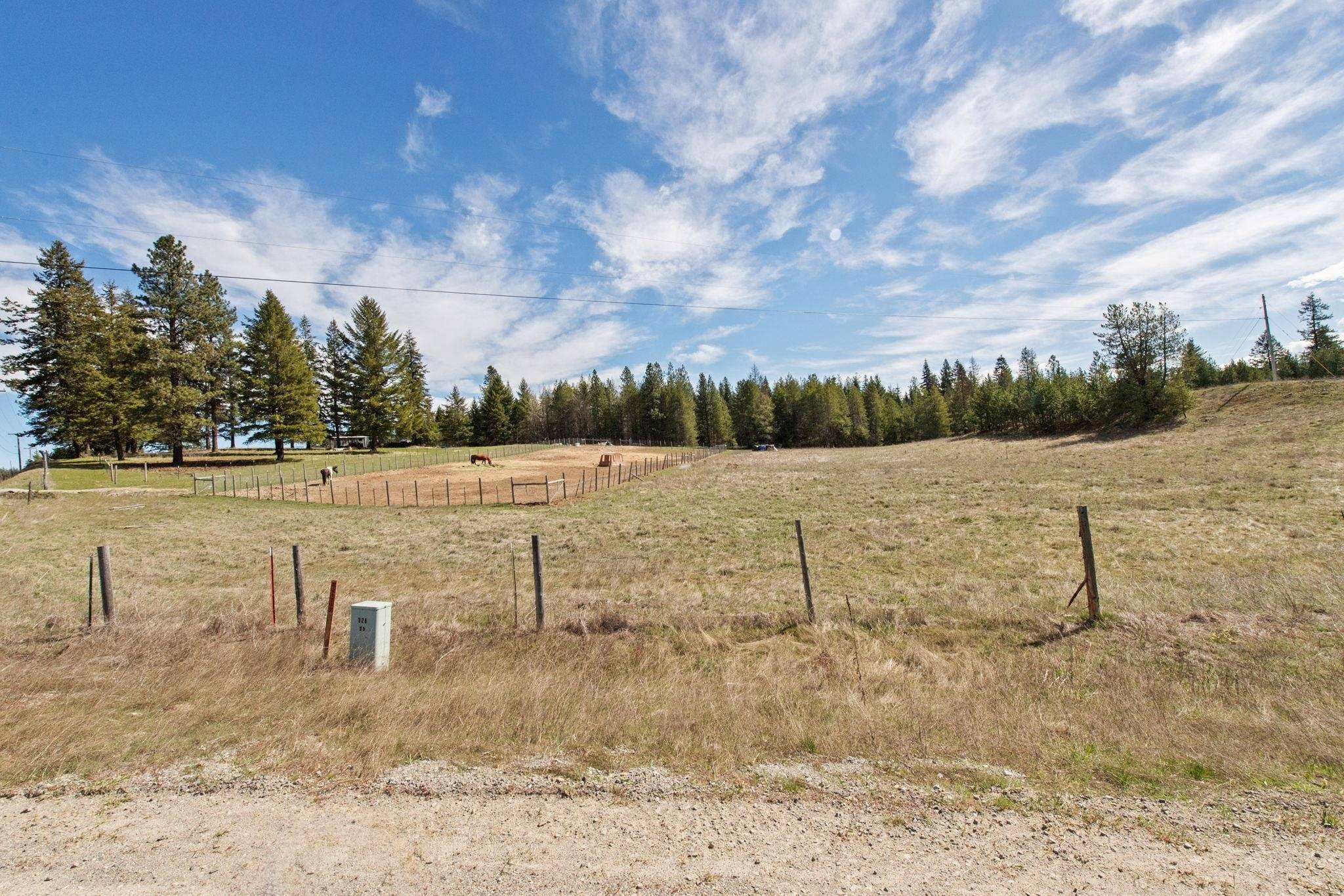 7333 Spring Valley Rd, Newport, WA 99156