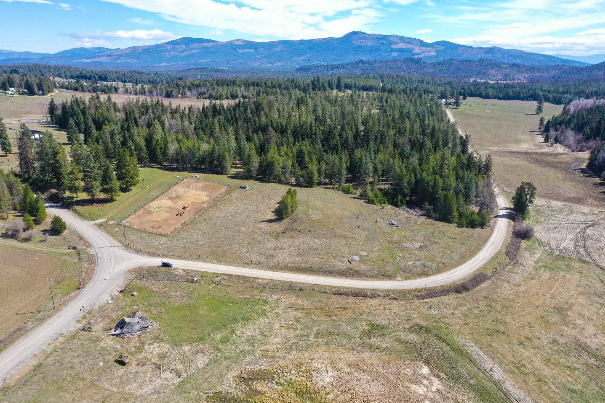 7333 Spring Valley Rd, Newport, WA 99156