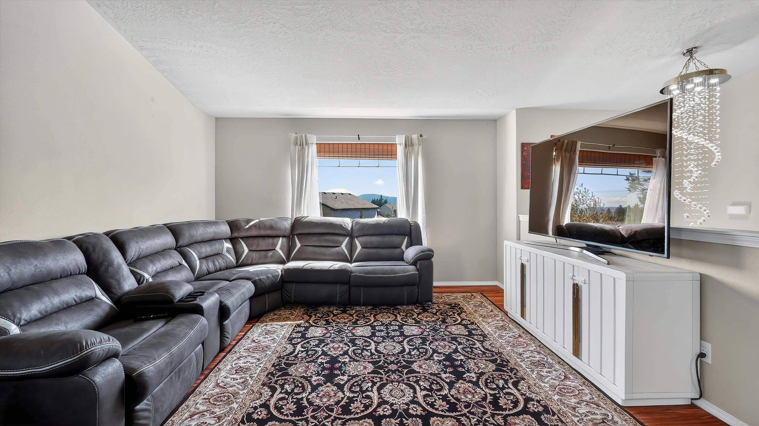 8021 E Central Ave, Spokane, WA 99217