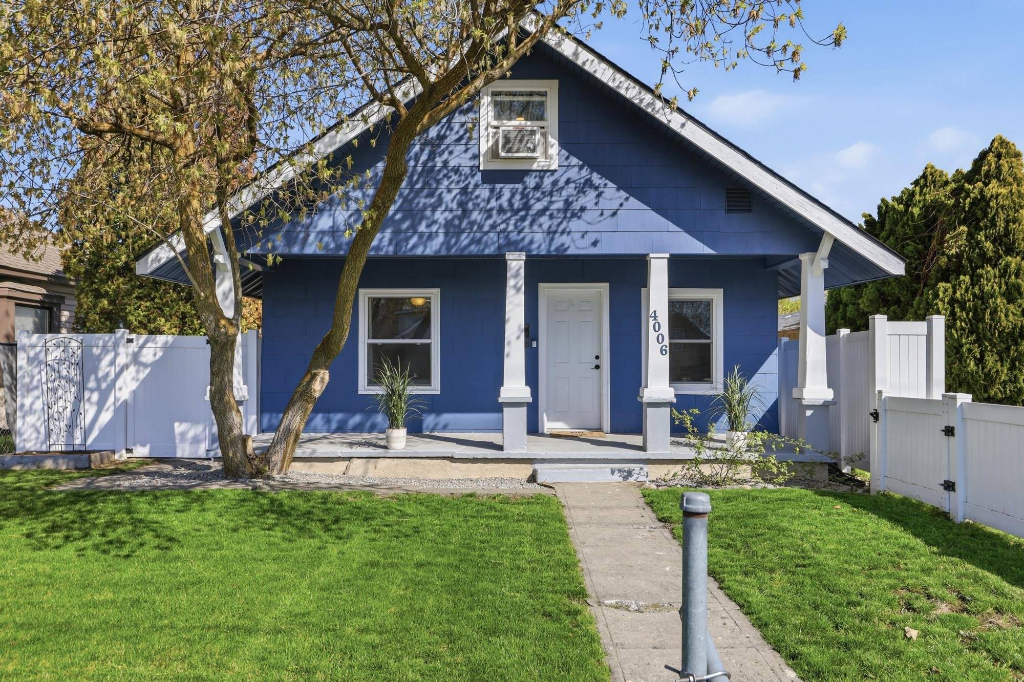 4006 N Crestline St, Spokane, WA 99207