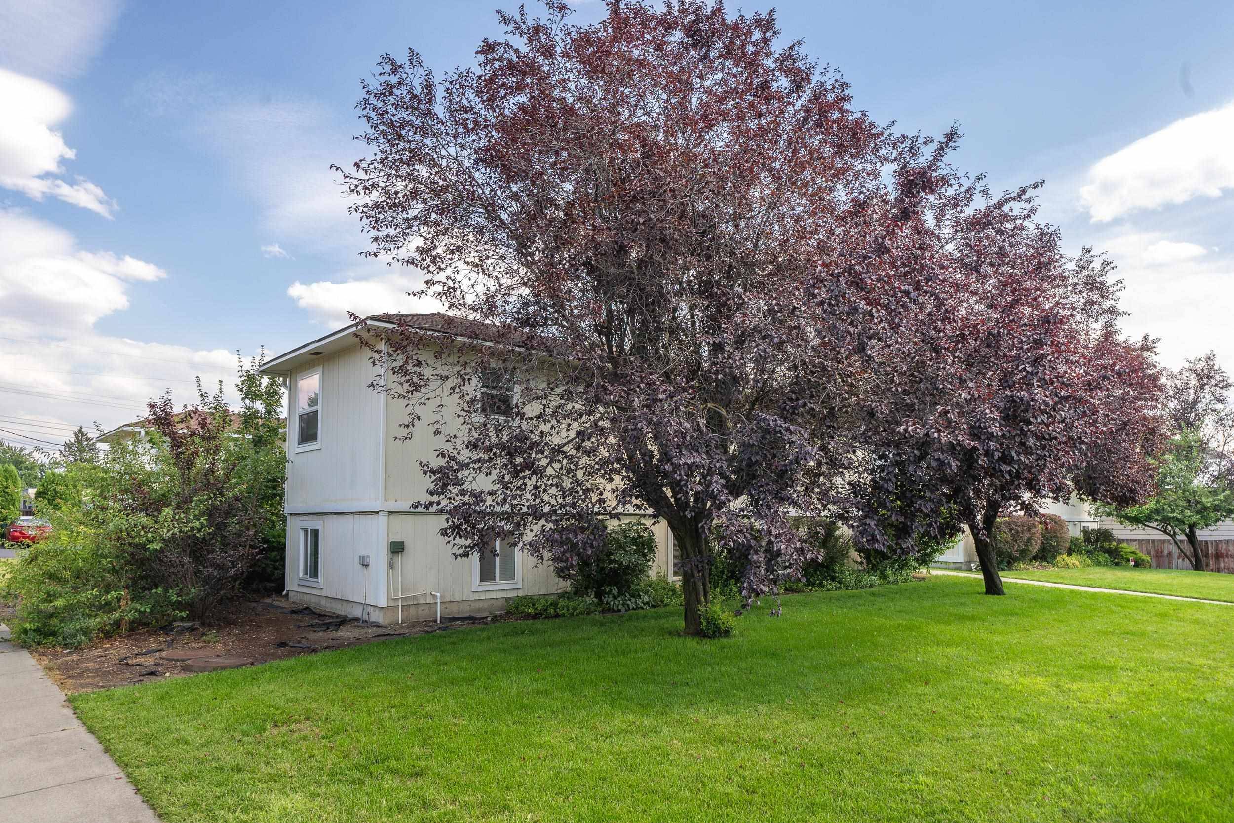 3222-3224 N Madison St, Spokane, WA 99205