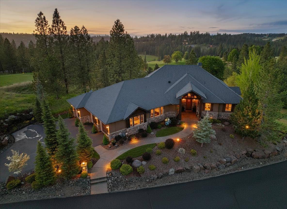 2415 E Hangman Creek Ln, Spokane, WA 99224