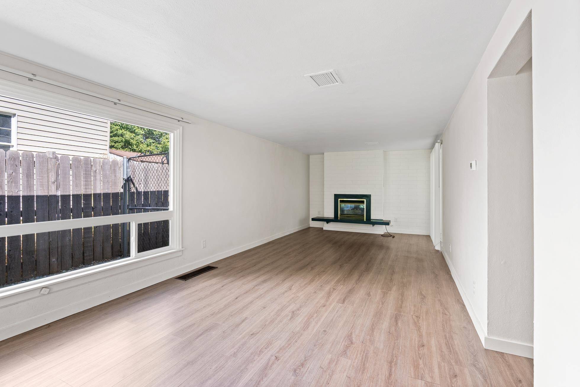 1307 E Thurston Ave, Spokane, WA 99203