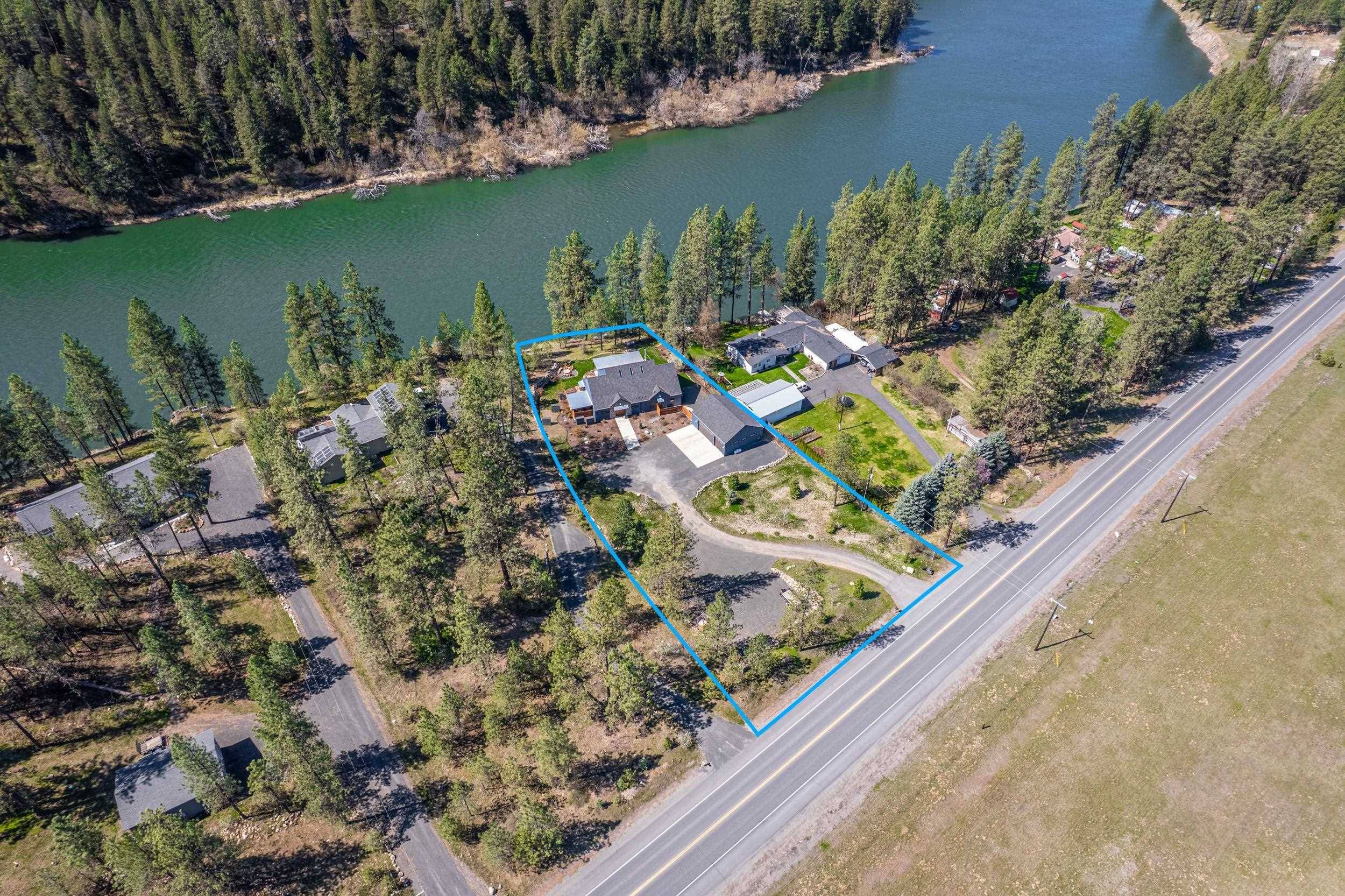 11411 N Nine Mile Rd, Nine Mile Falls, WA 99026