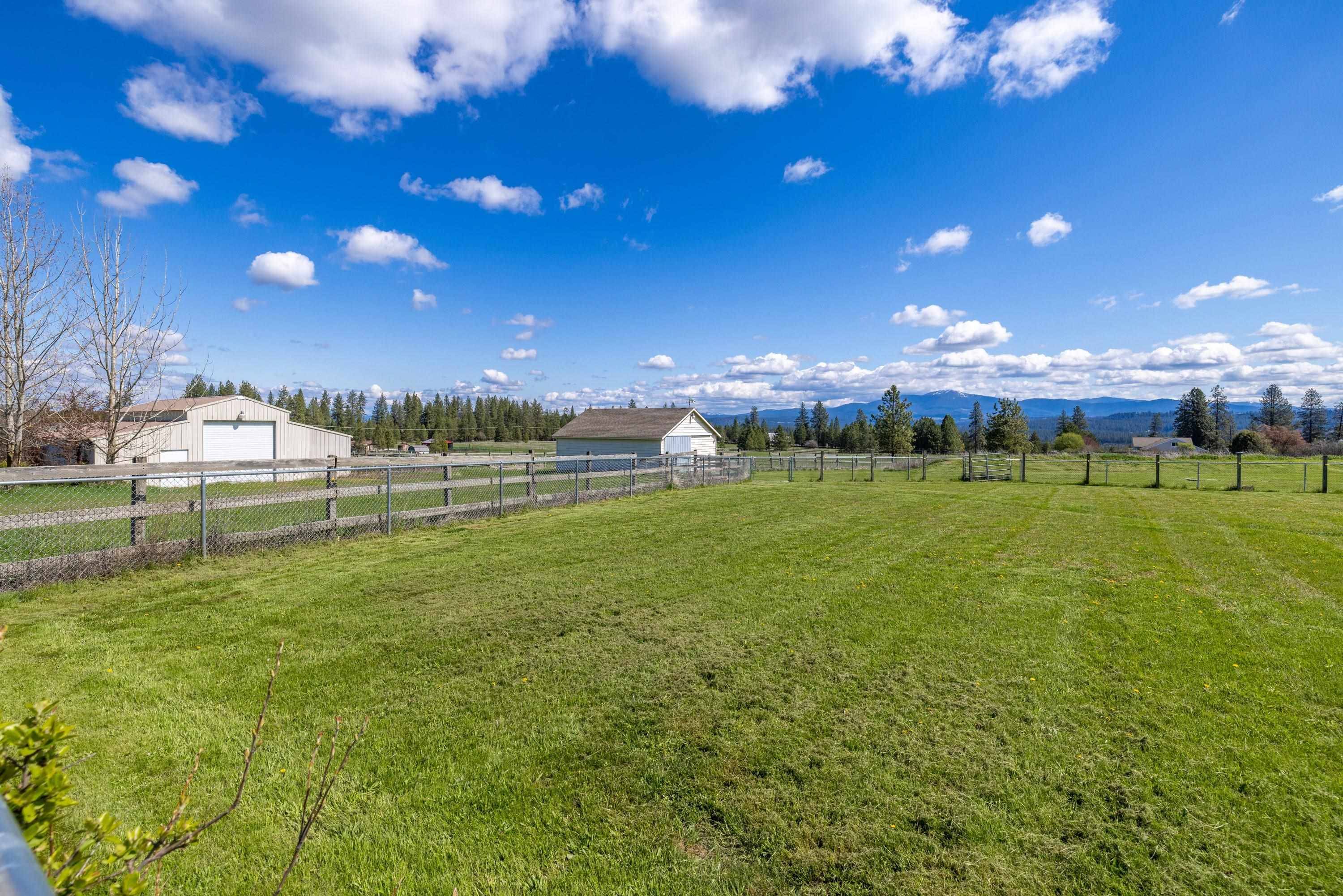 25110 N Aspen Grove Ln, Colbert, WA 99005