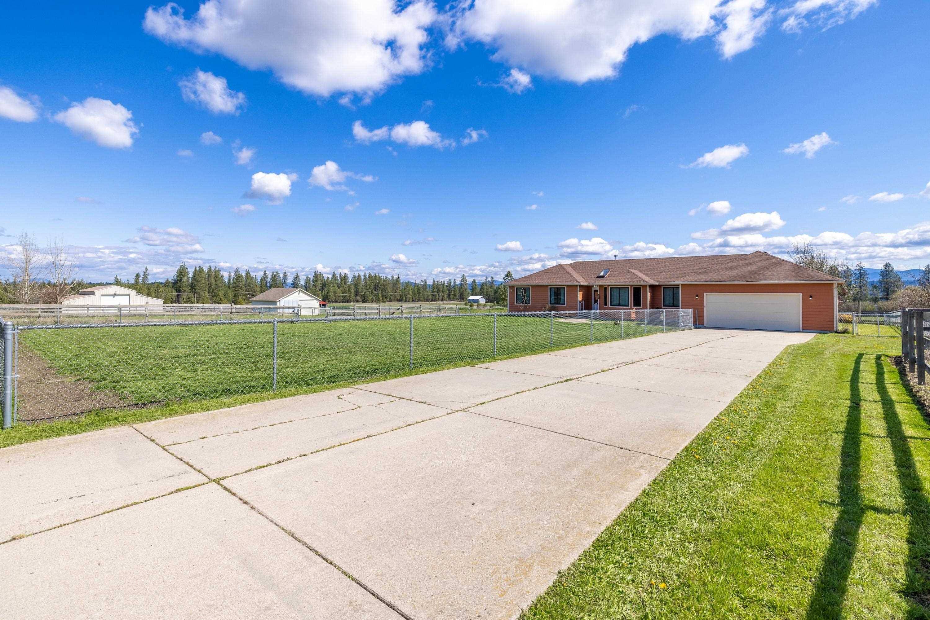 25110 N Aspen Grove Ln, Colbert, WA 99005