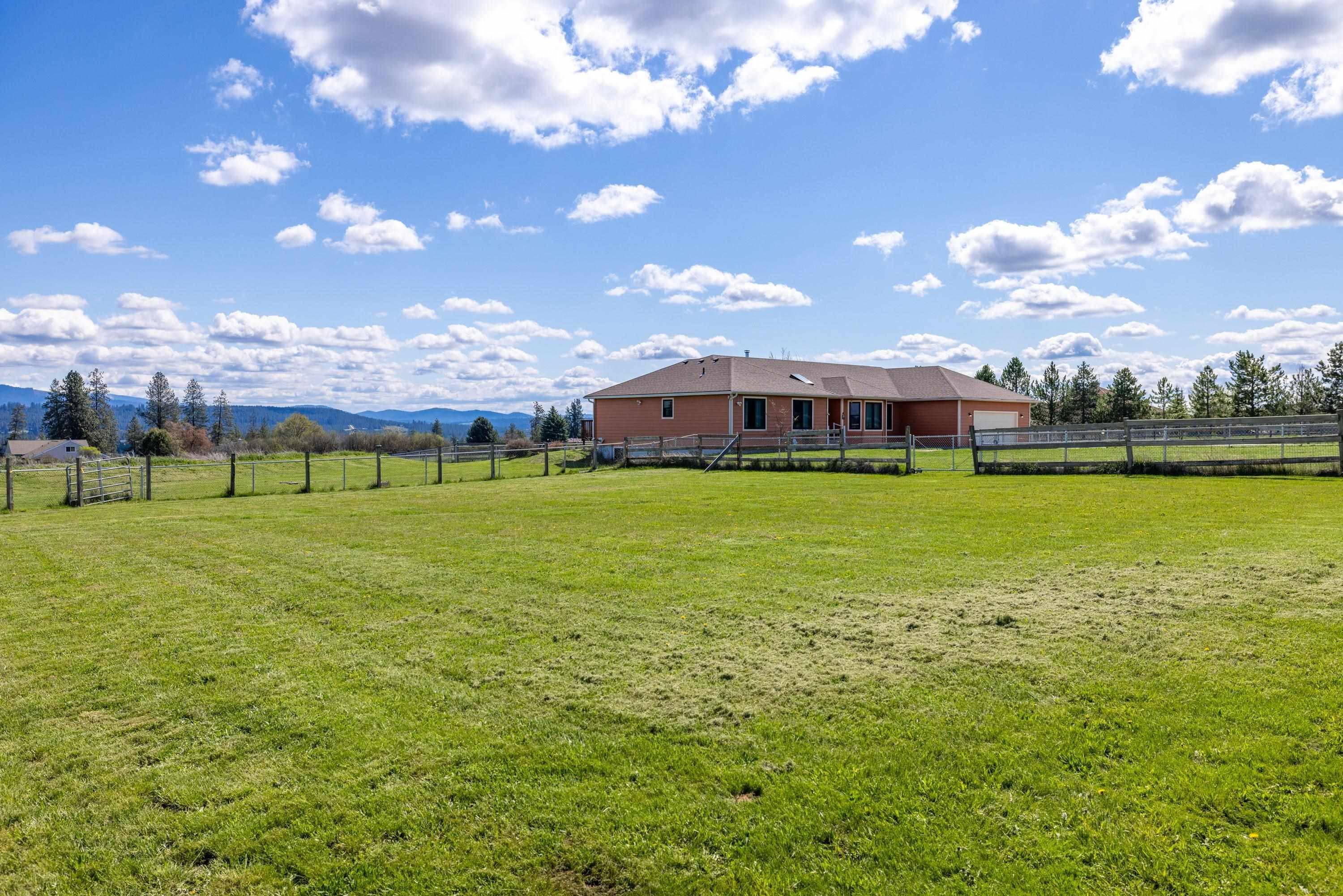 25110 N Aspen Grove Ln, Colbert, WA 99005