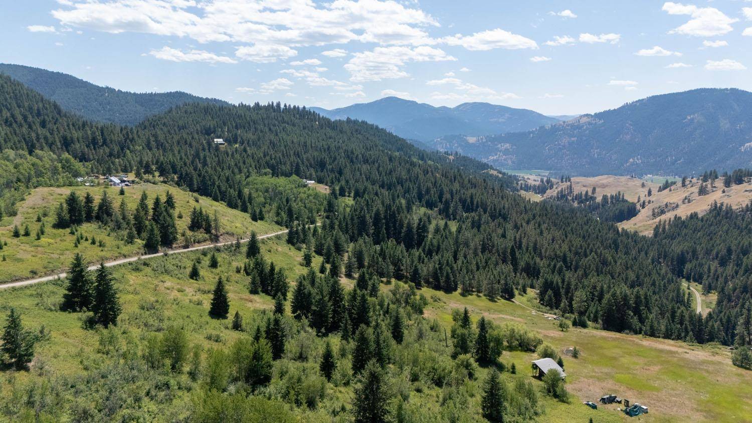 253 White Mountain Rd, Curlew, WA 99118