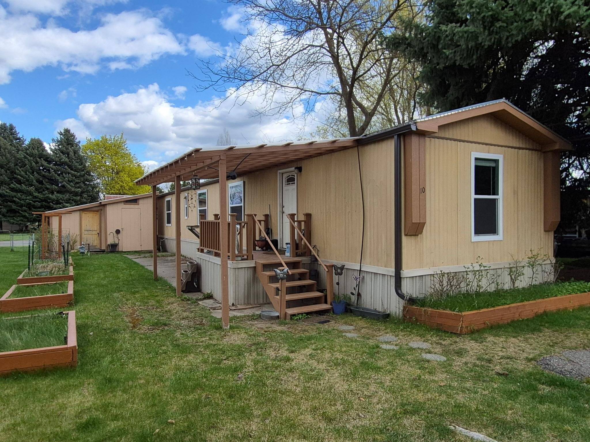3925 E Farwell Rd ##10, Mead, WA 99021