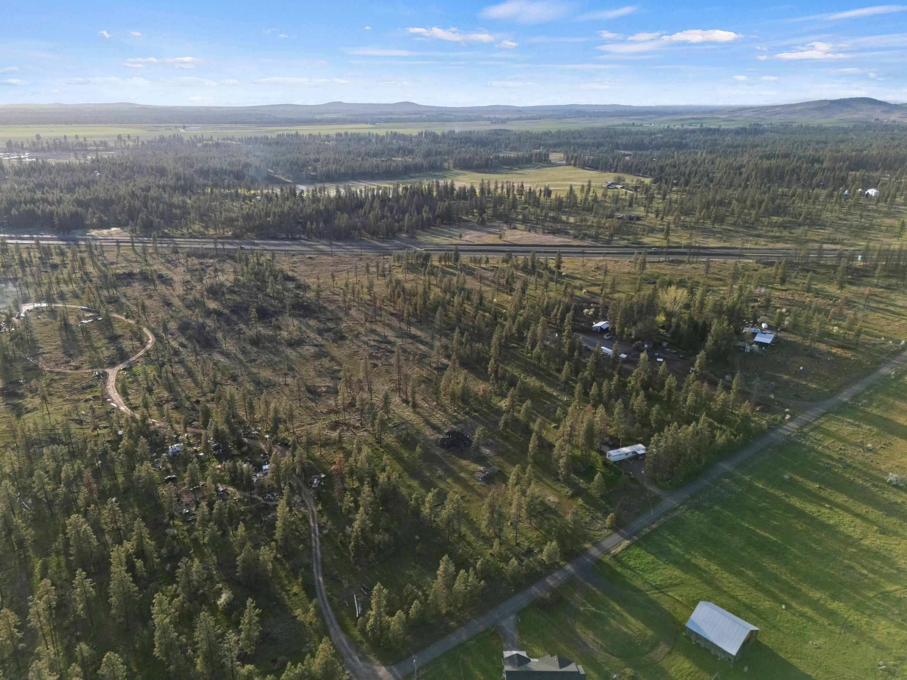 17212 S Brooks Rd, Cheney, WA 99004