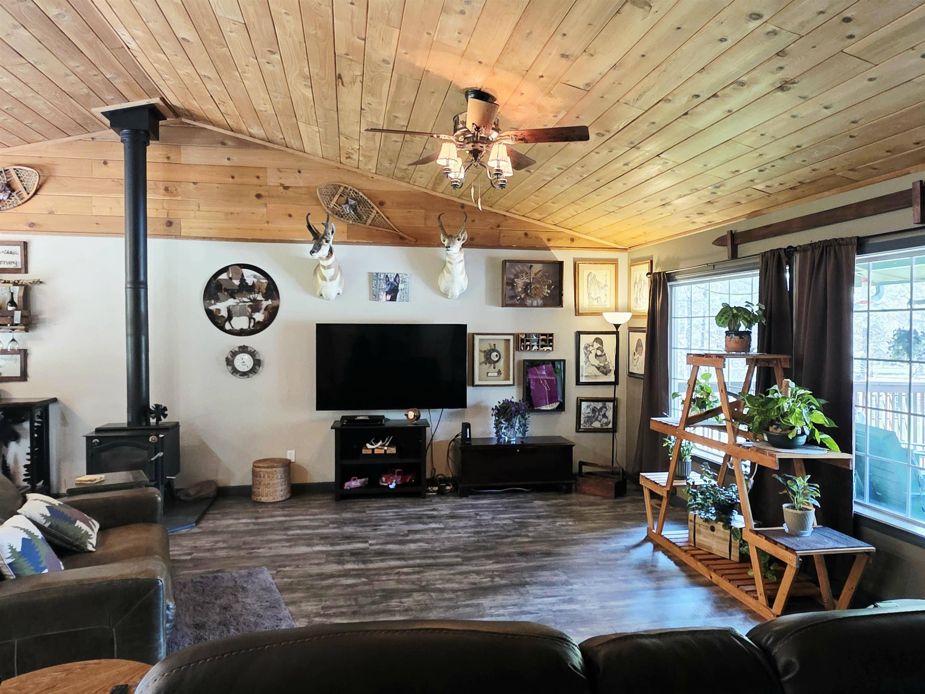4417-D HWY 231, Springdale, WA 99173