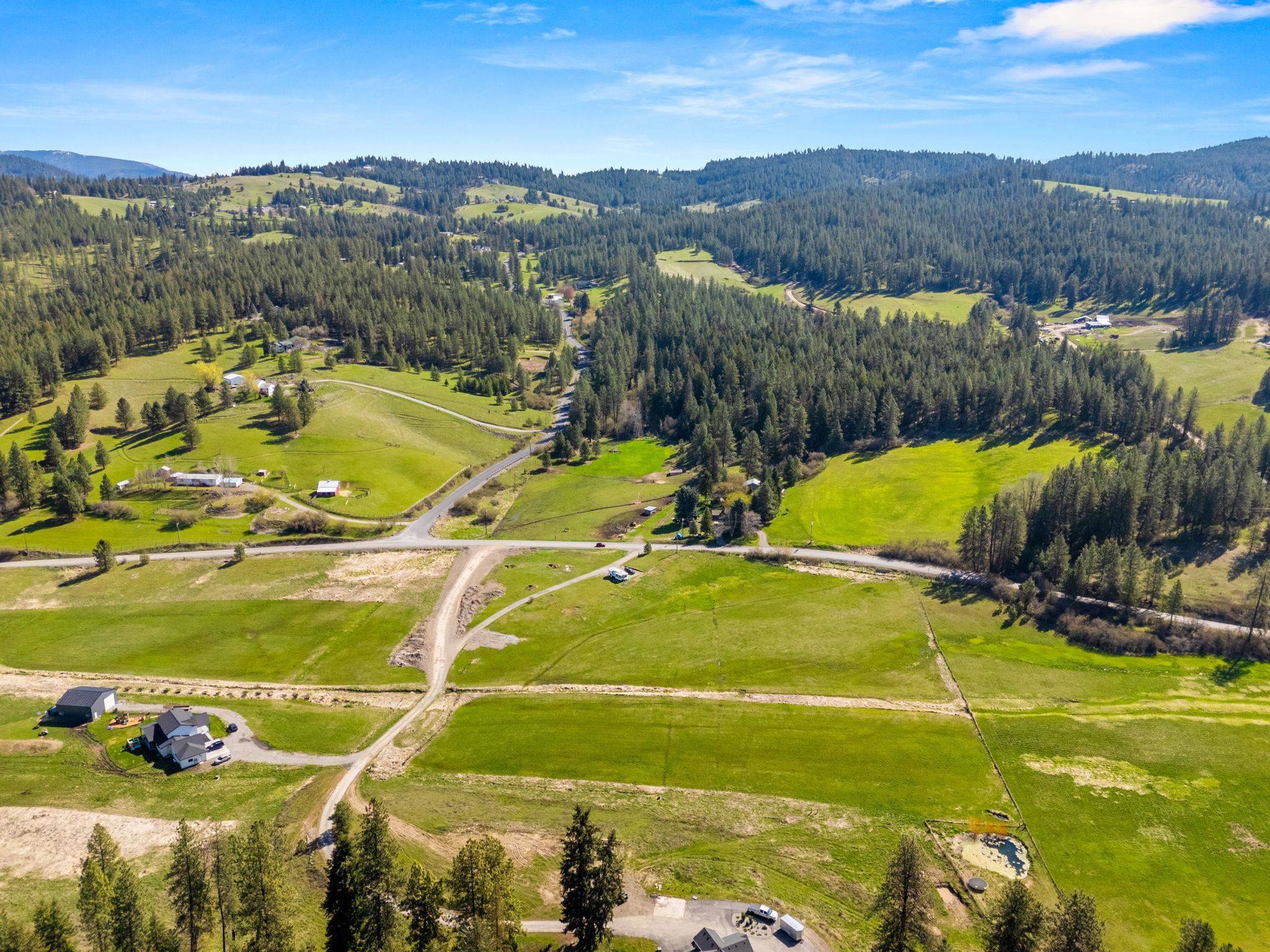 13199 N Forker Rd, Spokane, WA 99217