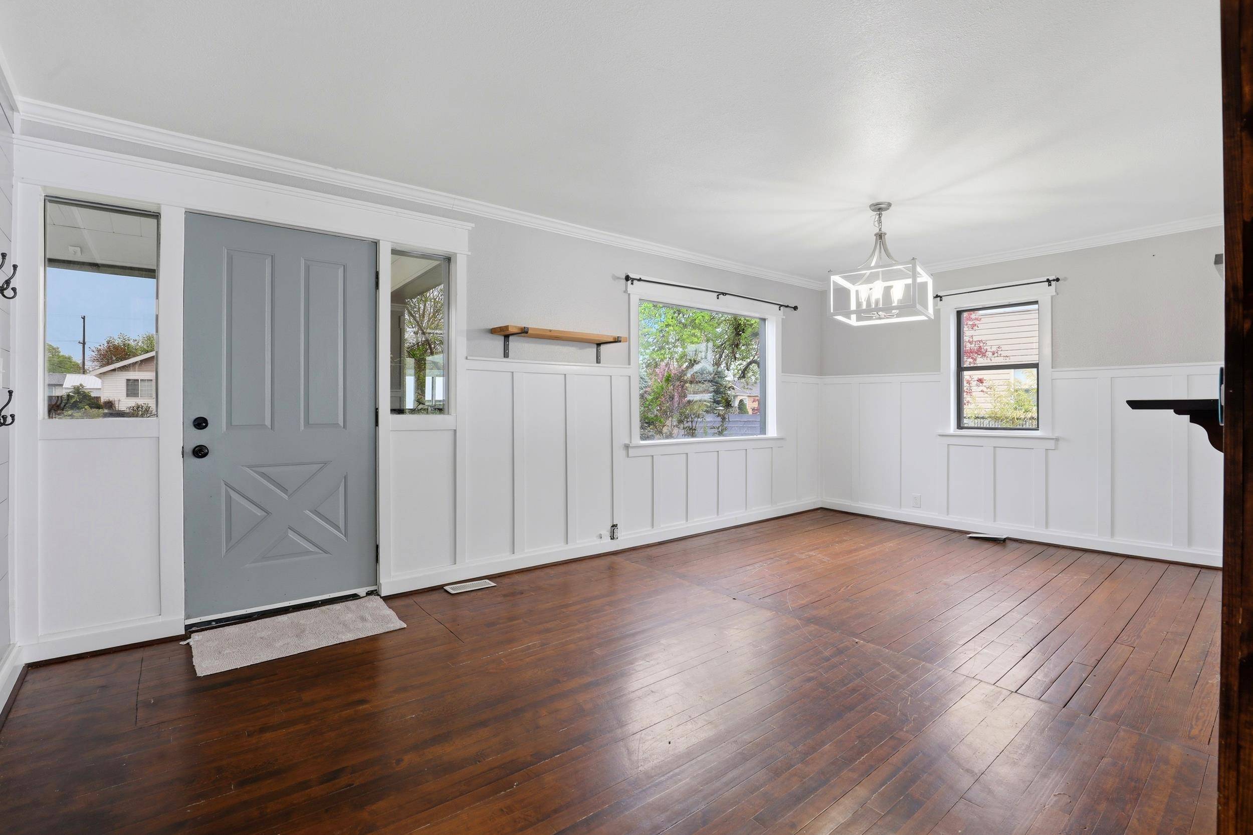 4807 N Howard St, Spokane, WA 99205
