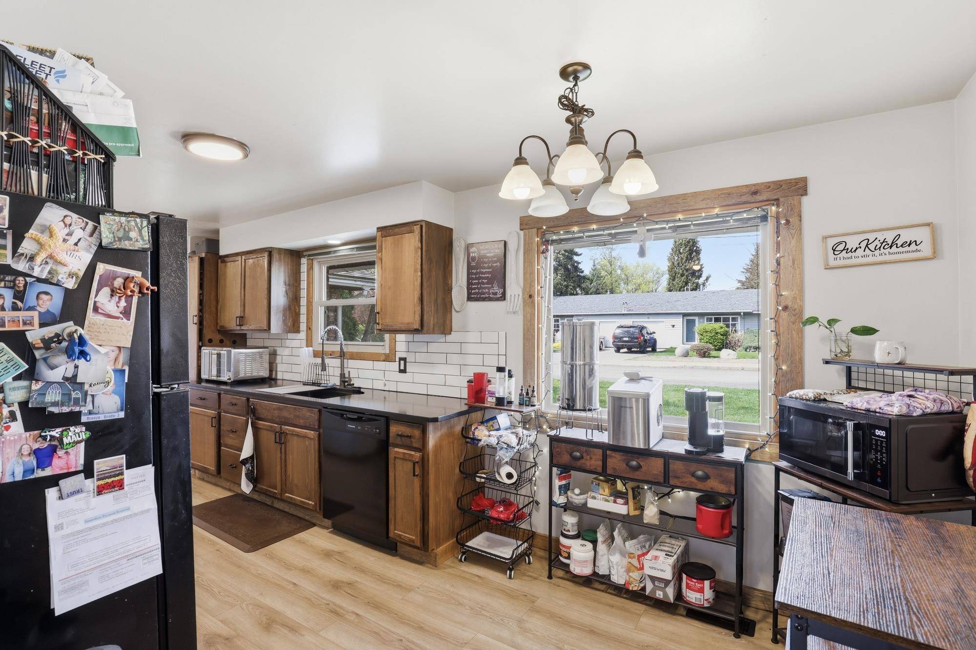 10720 & 10722 E SPRINGFIELD Ave, Spokane Valley, WA 99206