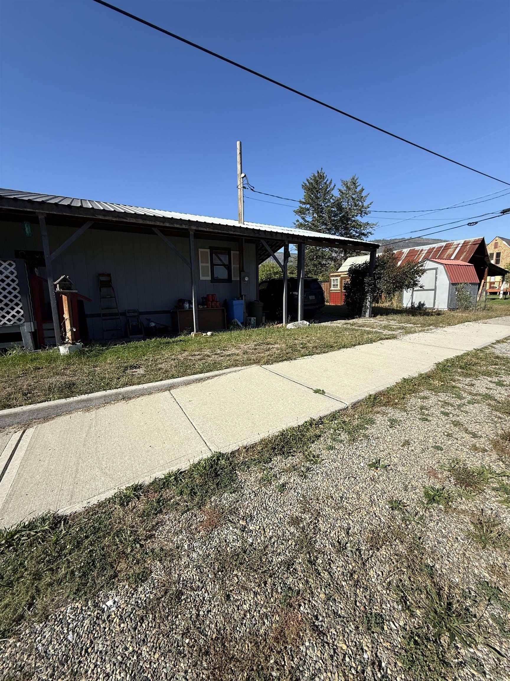 500 South Ave, Northport, WA 99157