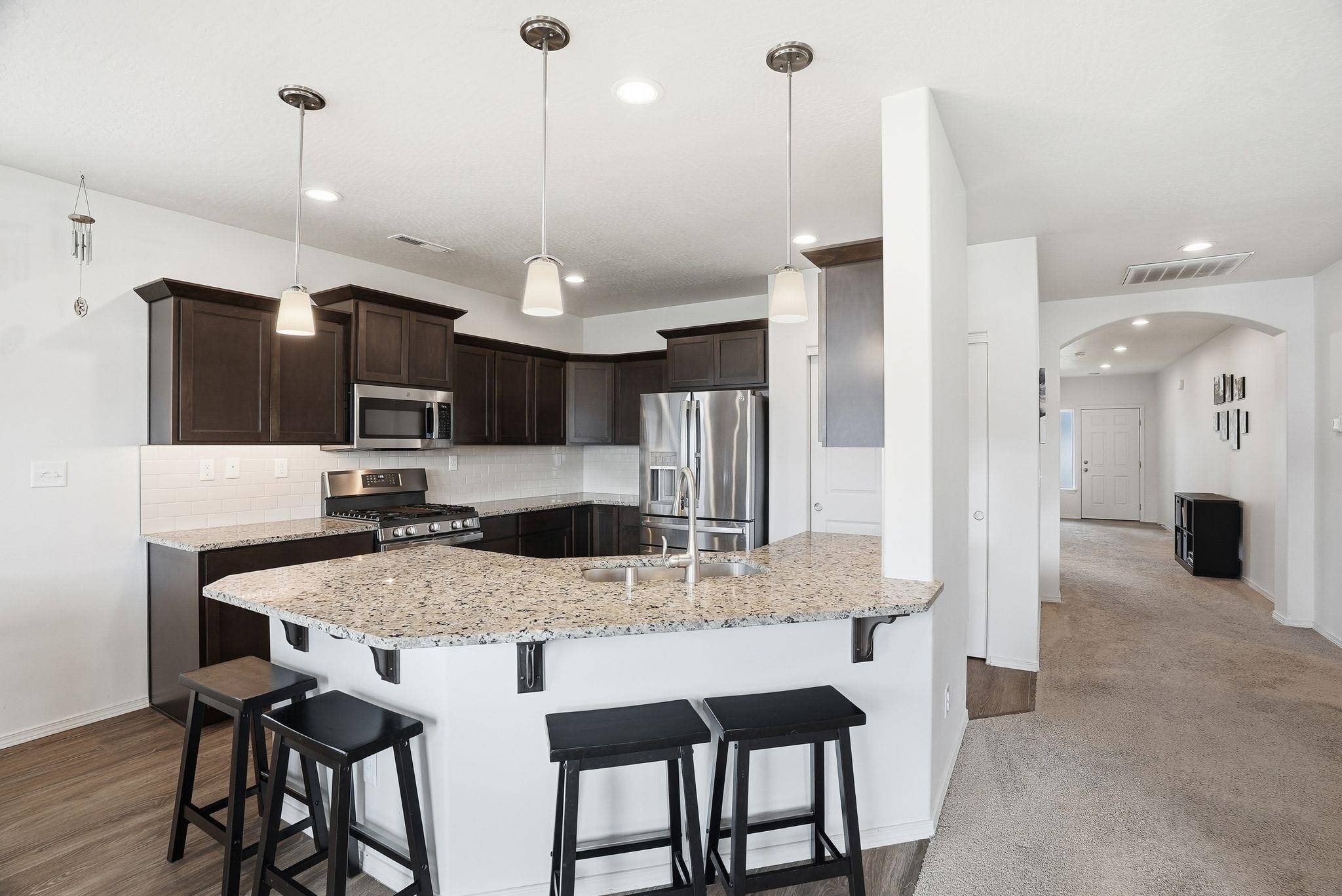 1562 E B St, Deer Park, WA 99006