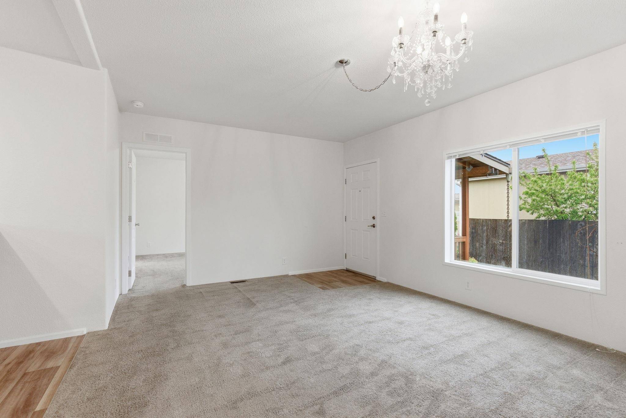 10510 W Richland Rd ##129, Cheney, WA 99004