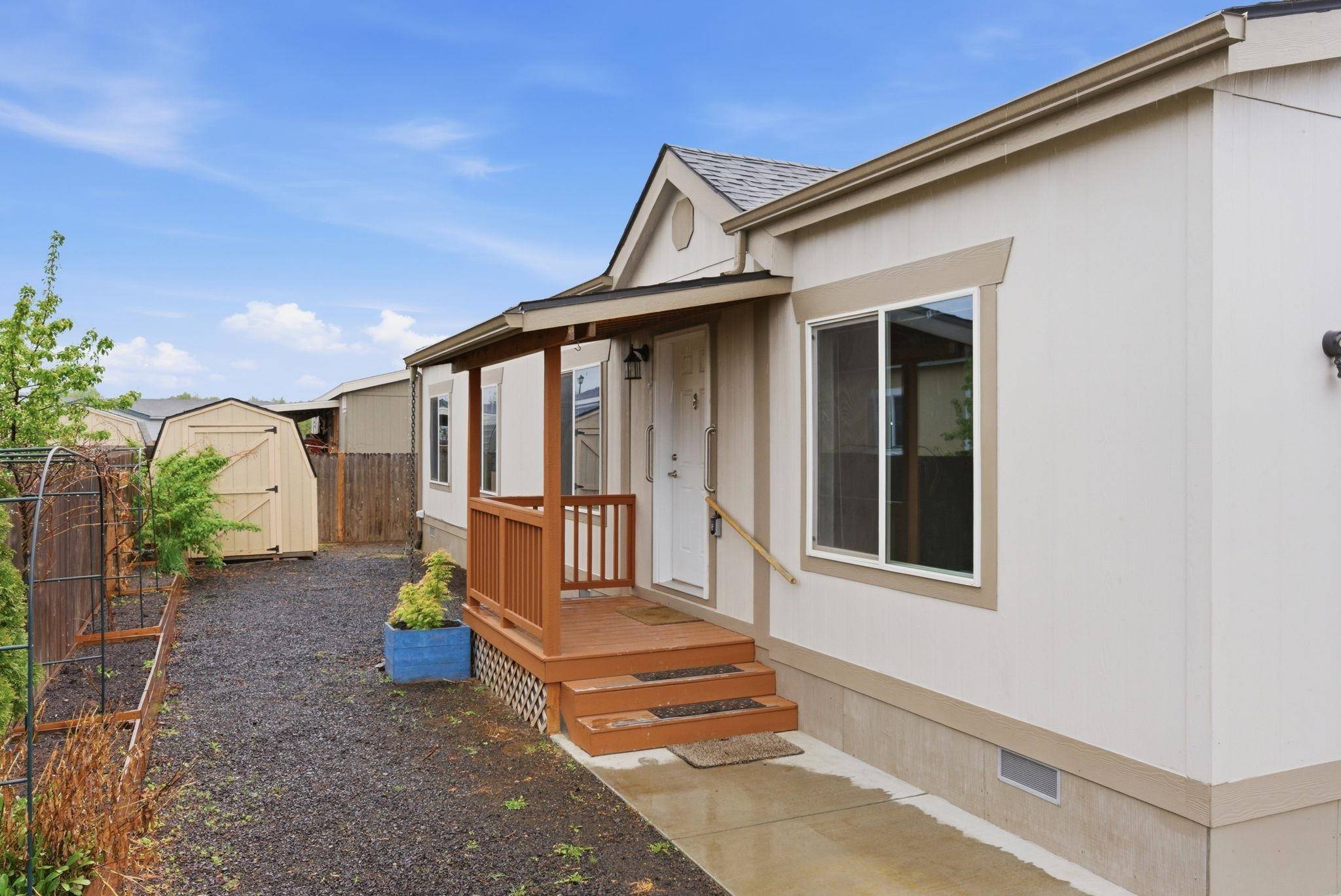 10510 W Richland Rd ##129, Cheney, WA 99004