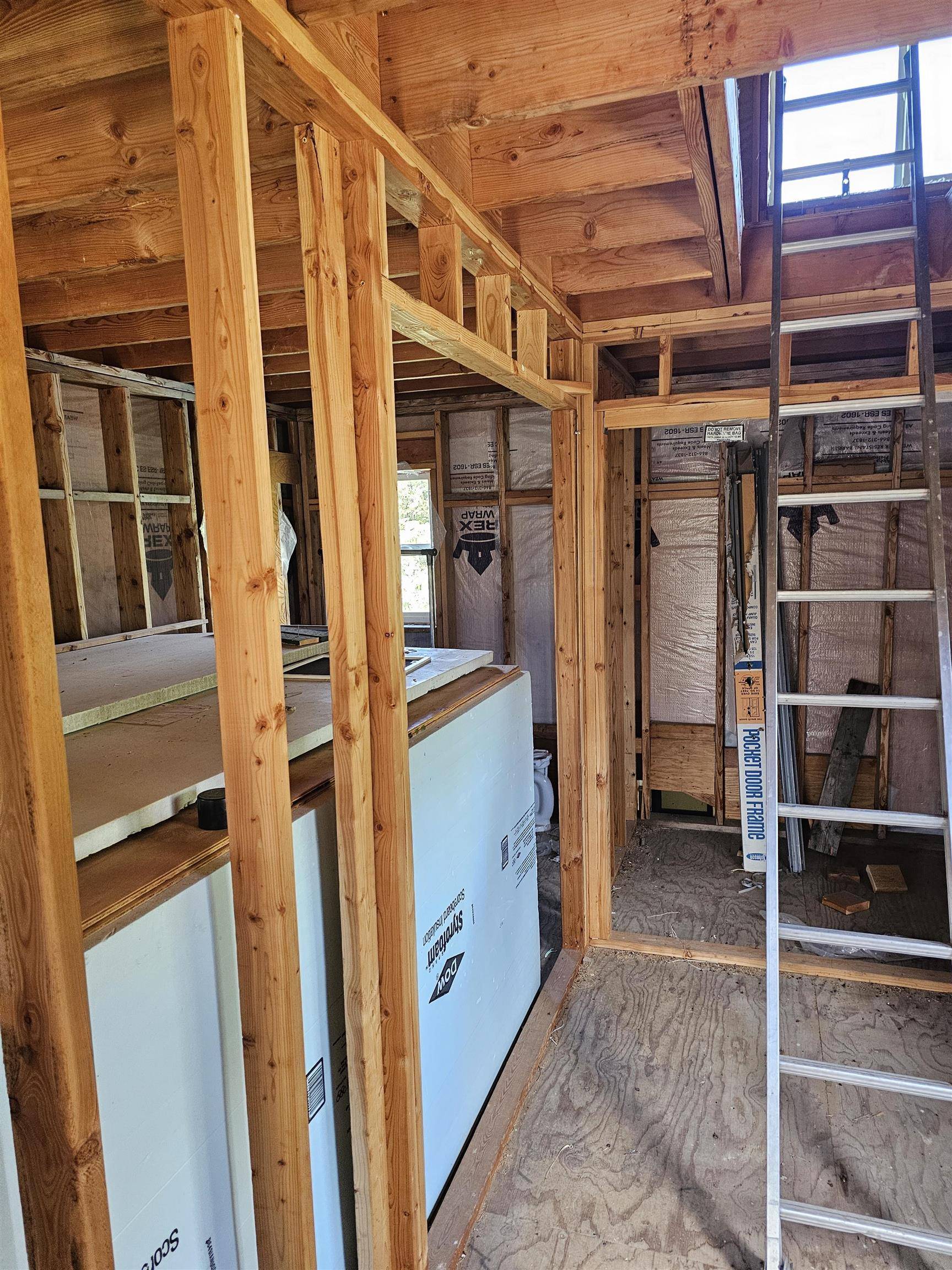 4 Paxson Ln, Kettle Falls, WA 99141