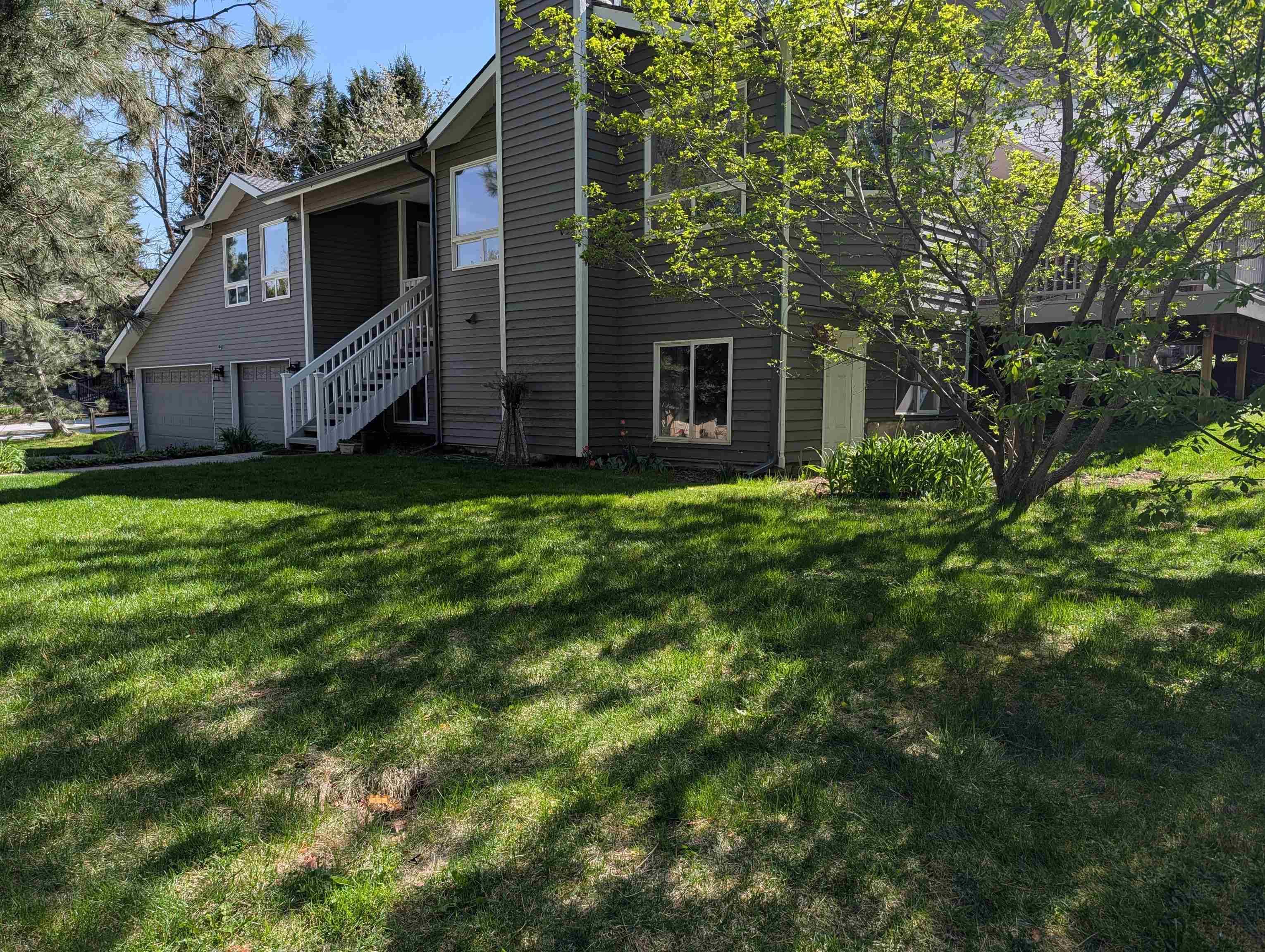 795 SE Greenhill Rd, Pullman, WA 99163
