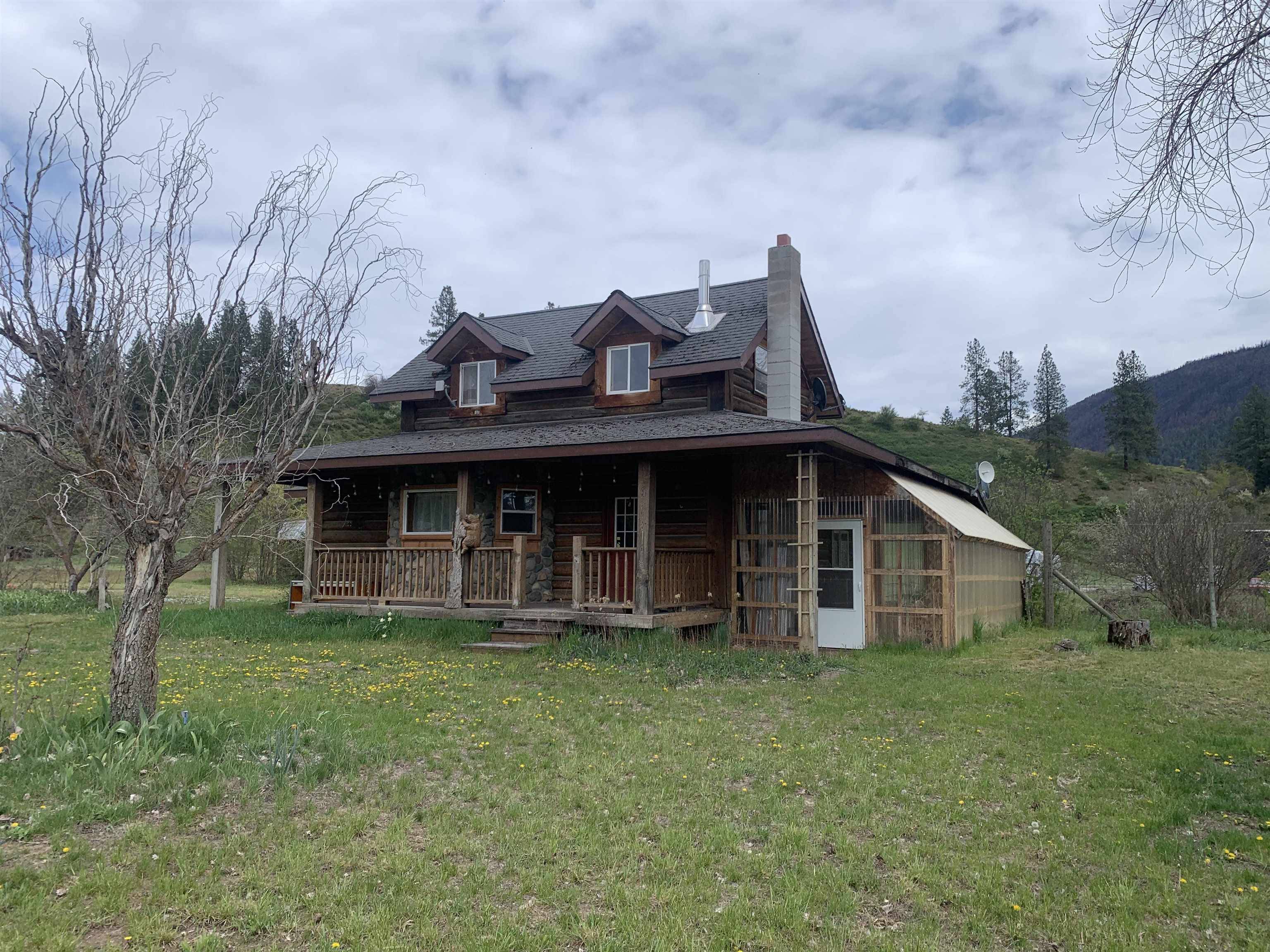 3383 Hwy 25 N #16 Hwy, Northport, WA 99157