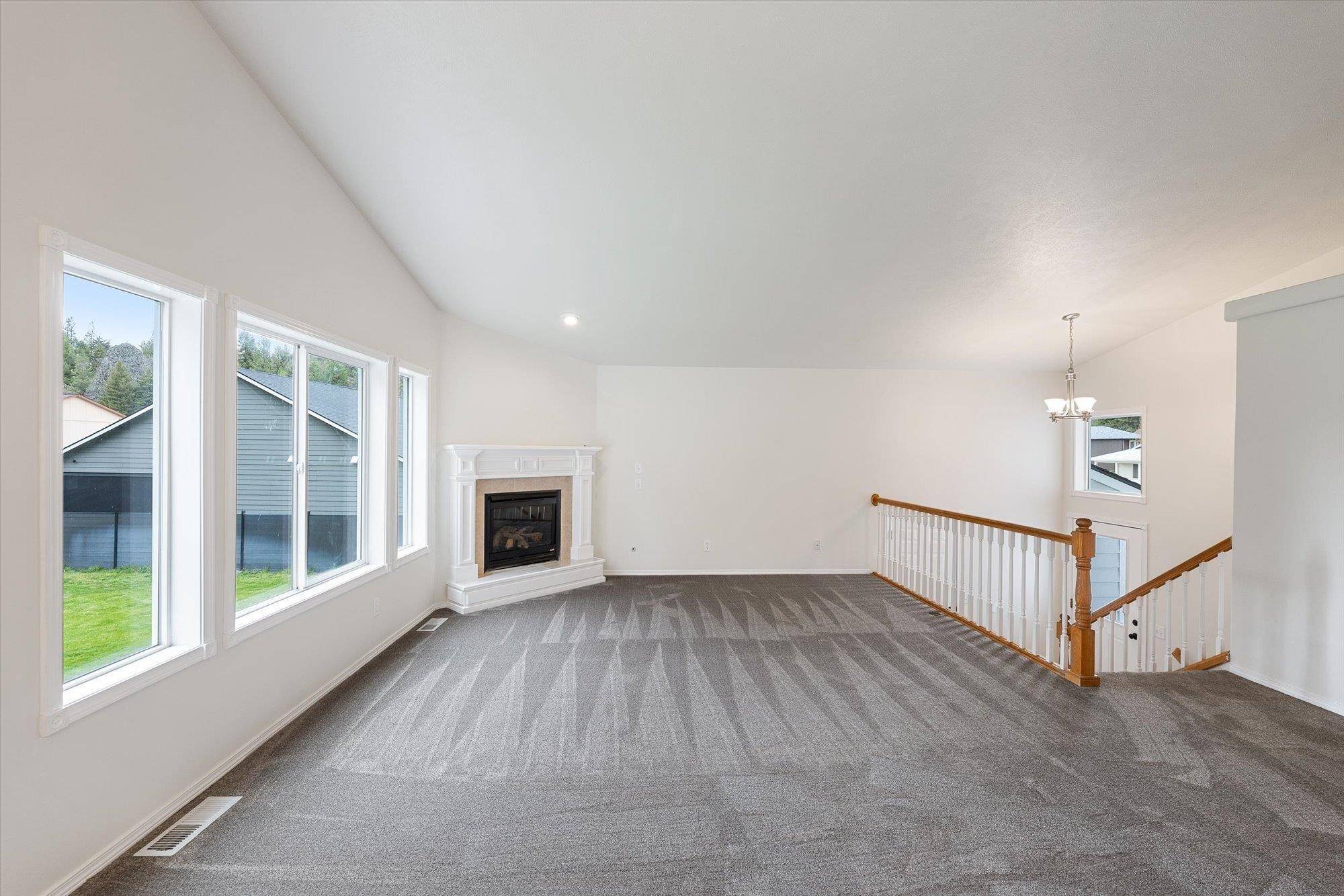 5983 Blackstone WAY, Nine Mile Falls, WA 99026