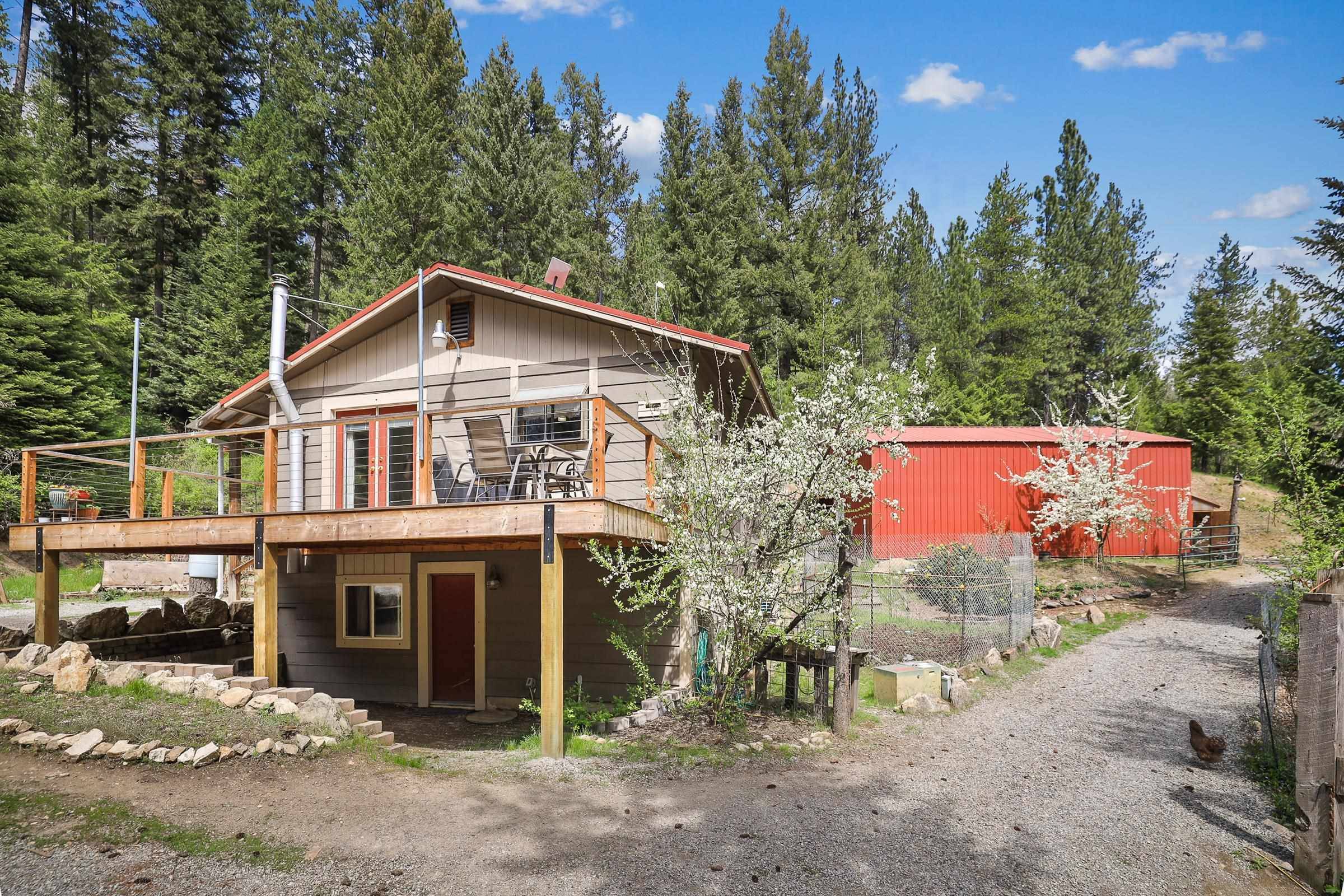22707 E Lakeview Rd, Newman Lake, WA 99025