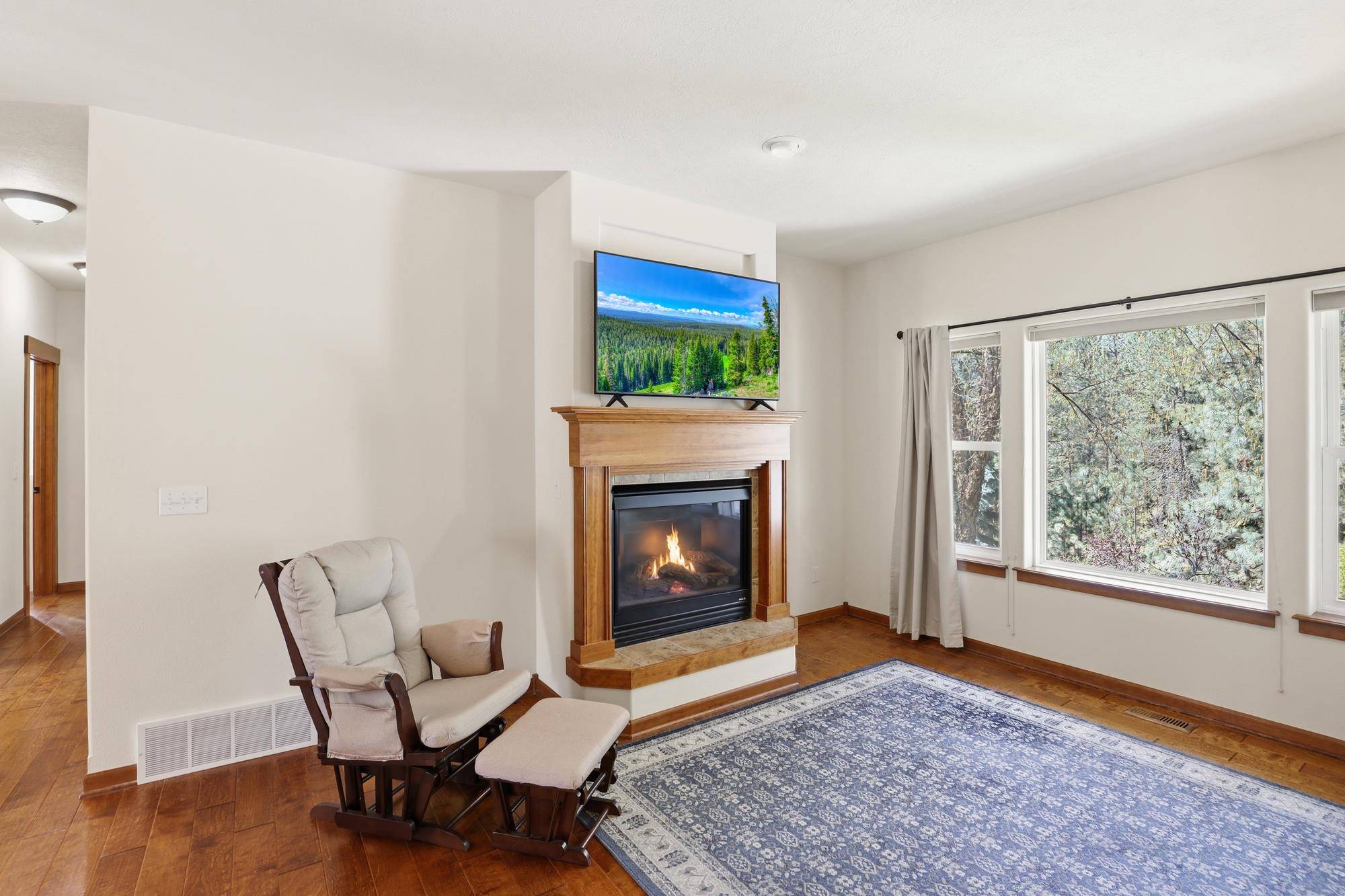 5003 N Elton Ln, Spokane, WA 99212