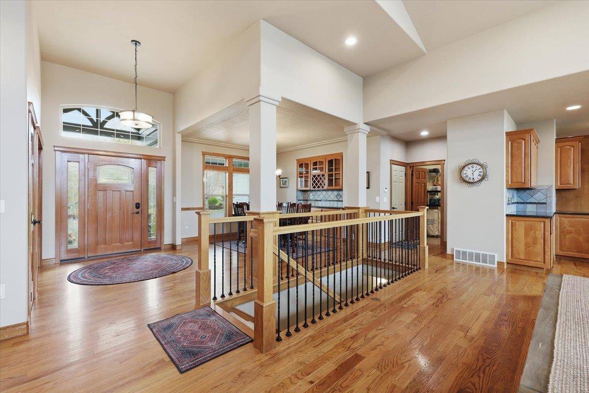 2309 S Morningside Heights Dr, Greenacres, WA 99016