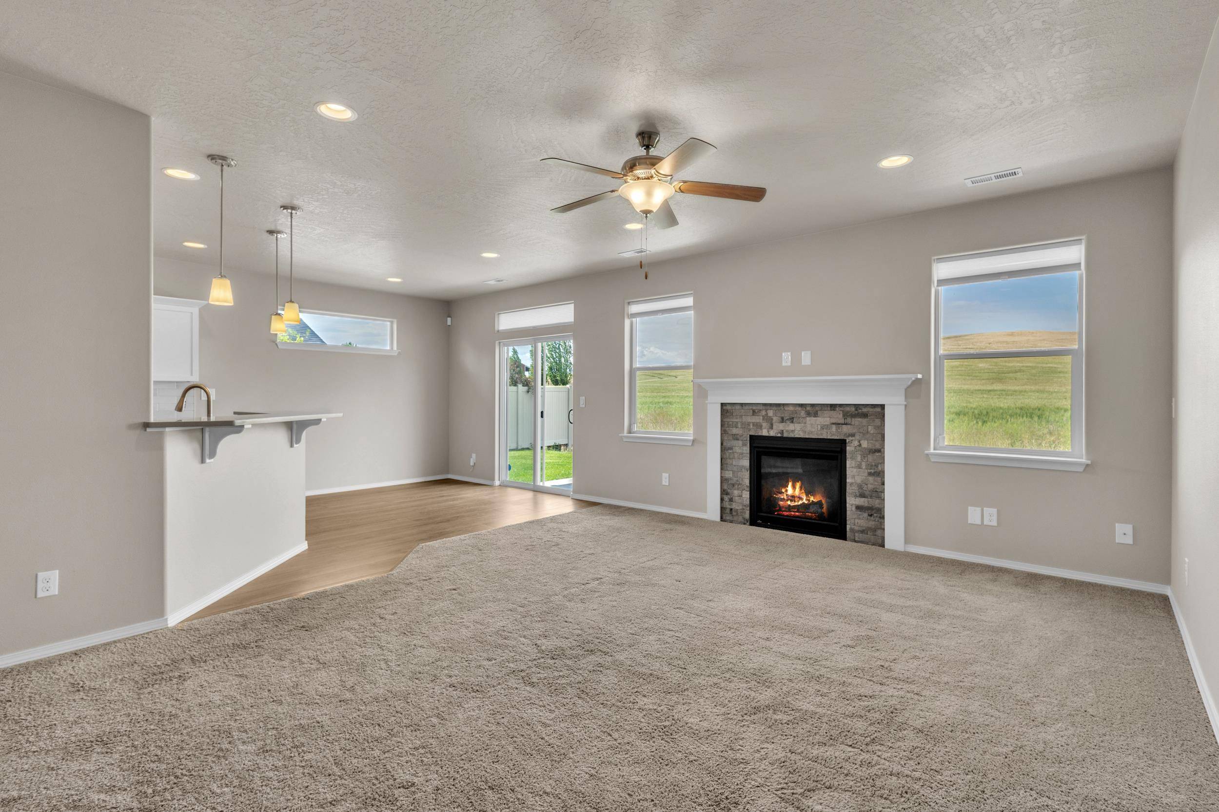 713 Condor Dr, Cheney, WA 99004