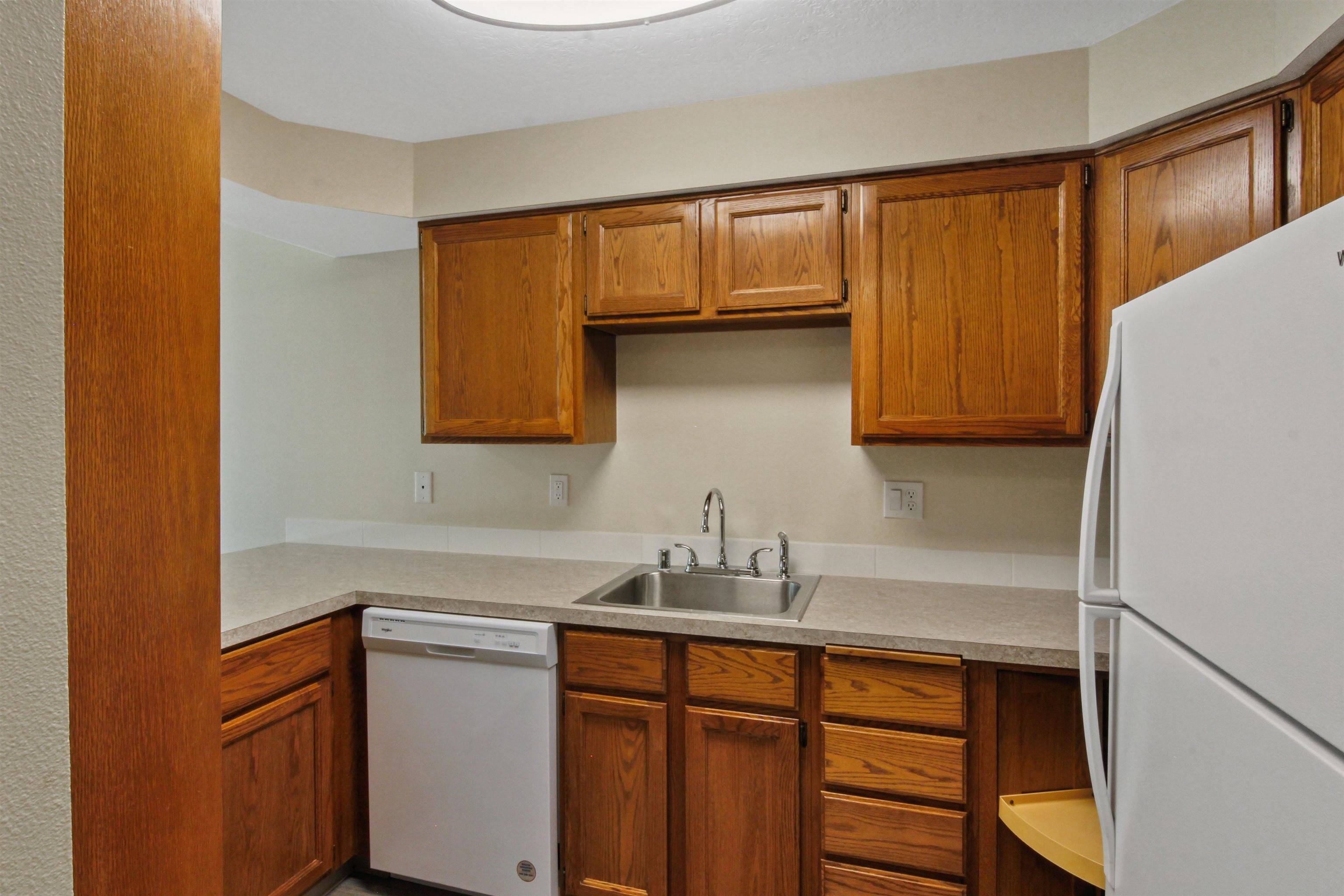 221 E Rockwood Blvd #410, Spokane, WA 99202-0000