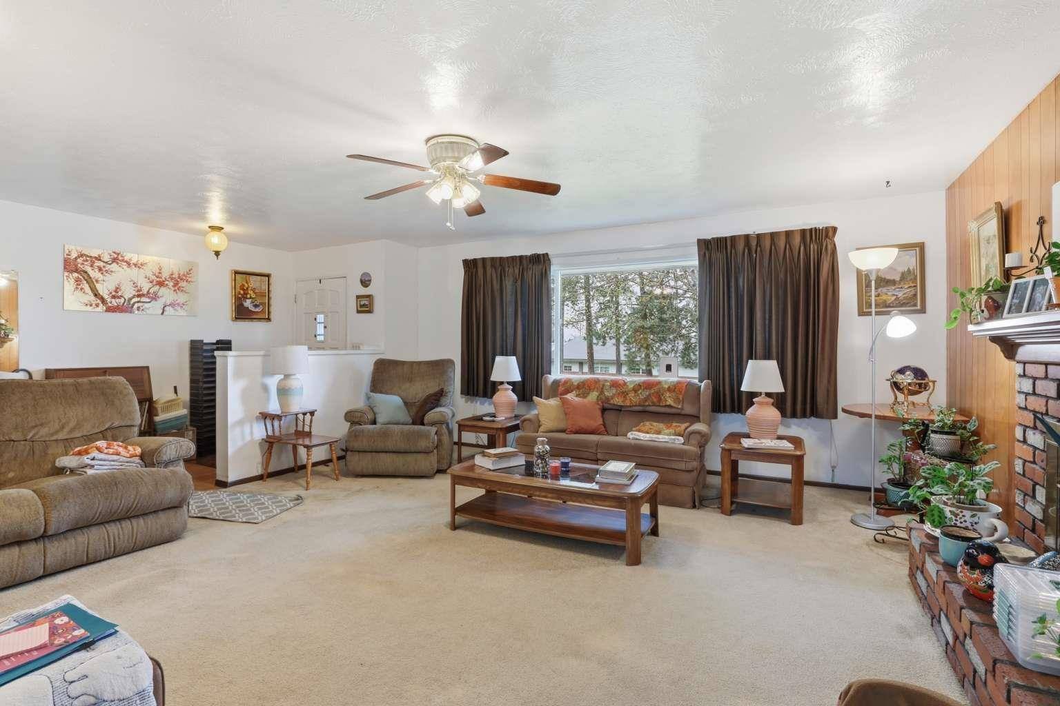 311 S ARCADIA Ave, Deer Park, WA 99006